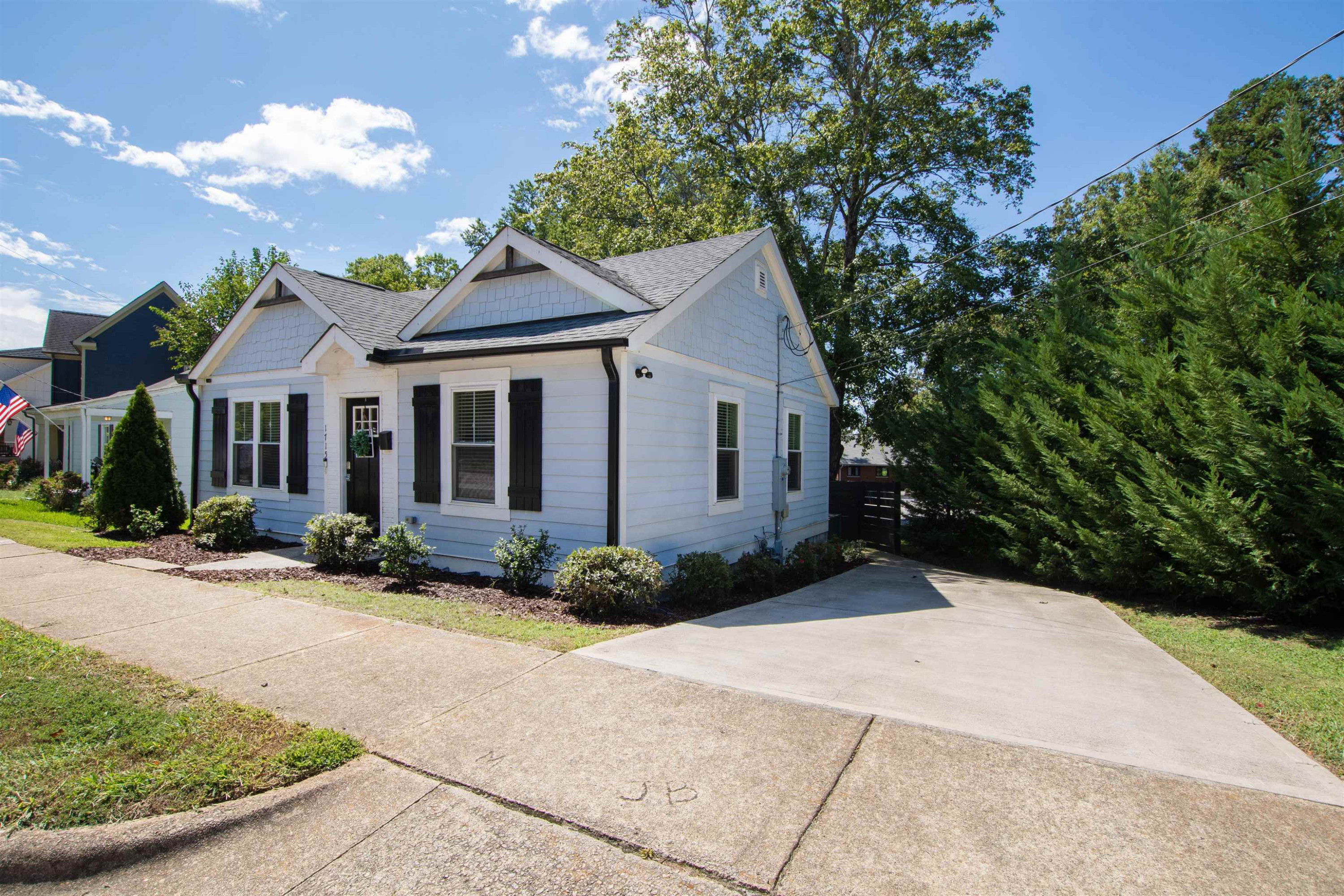 1715 Center Road