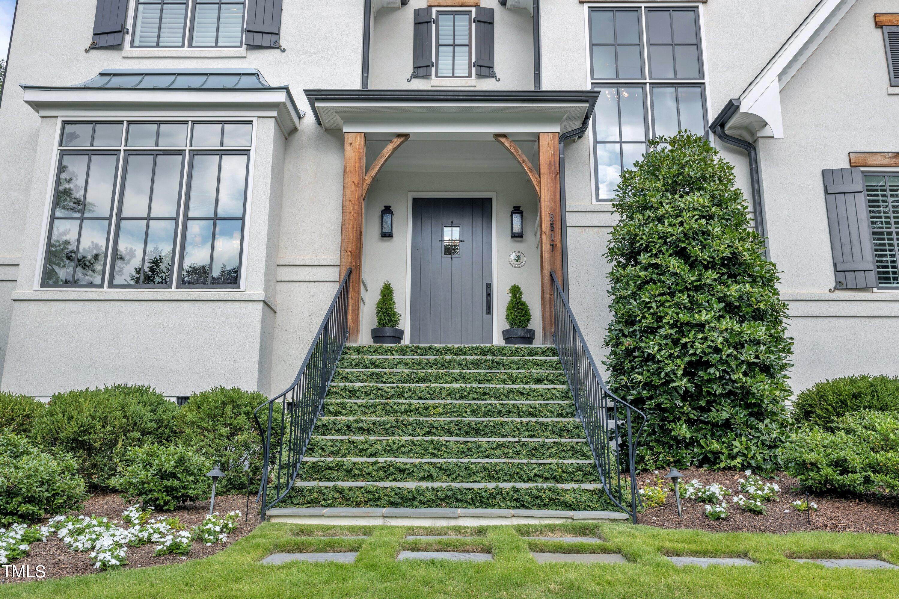 3517 Bellevue Road