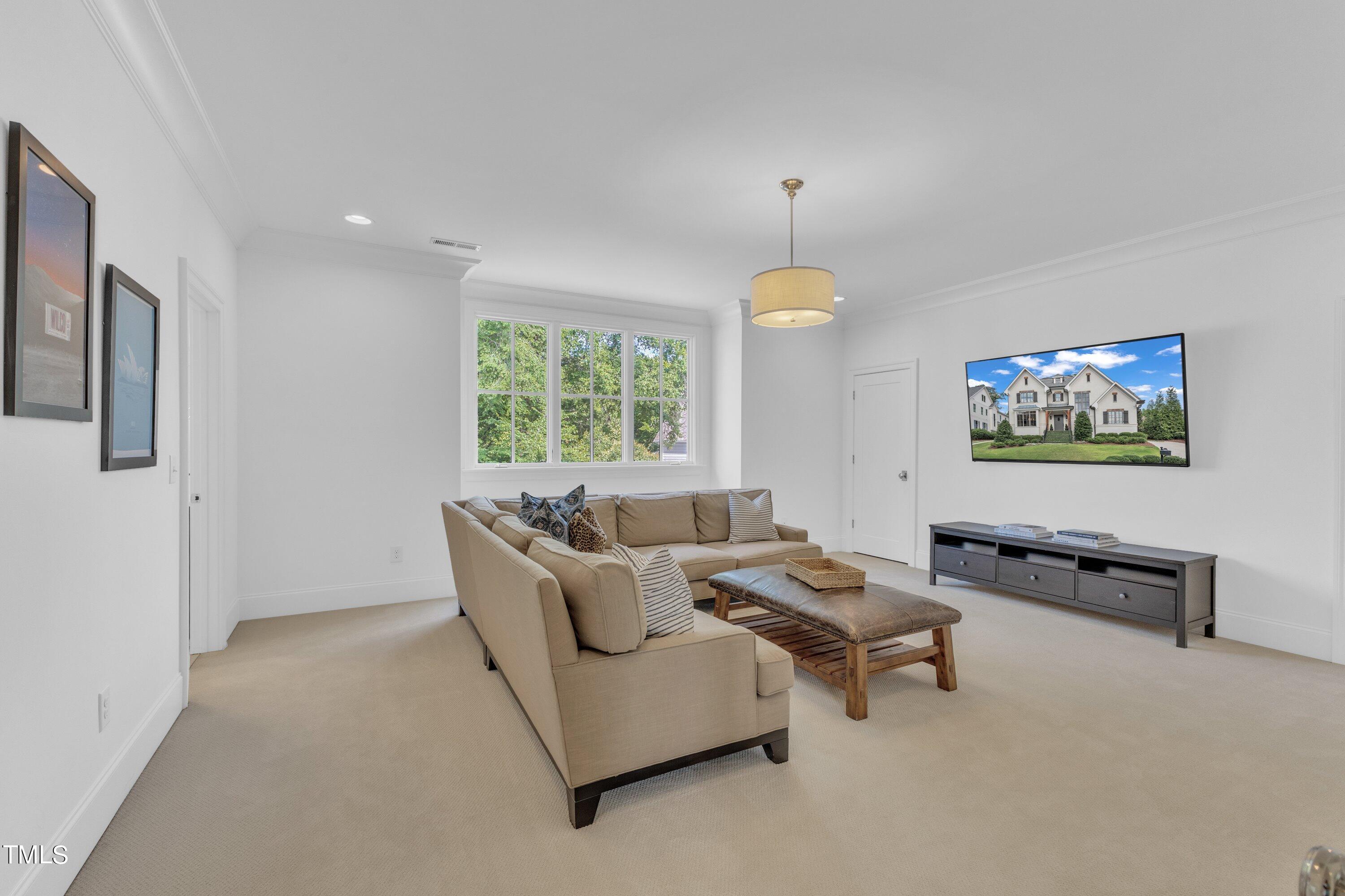3517 Bellevue Road