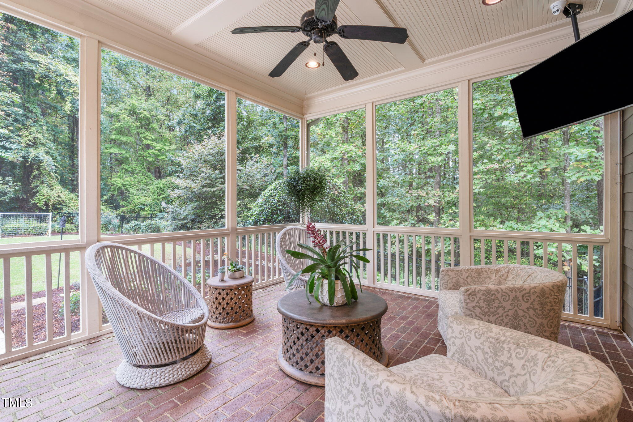 200 Middle Creek Park Avenue