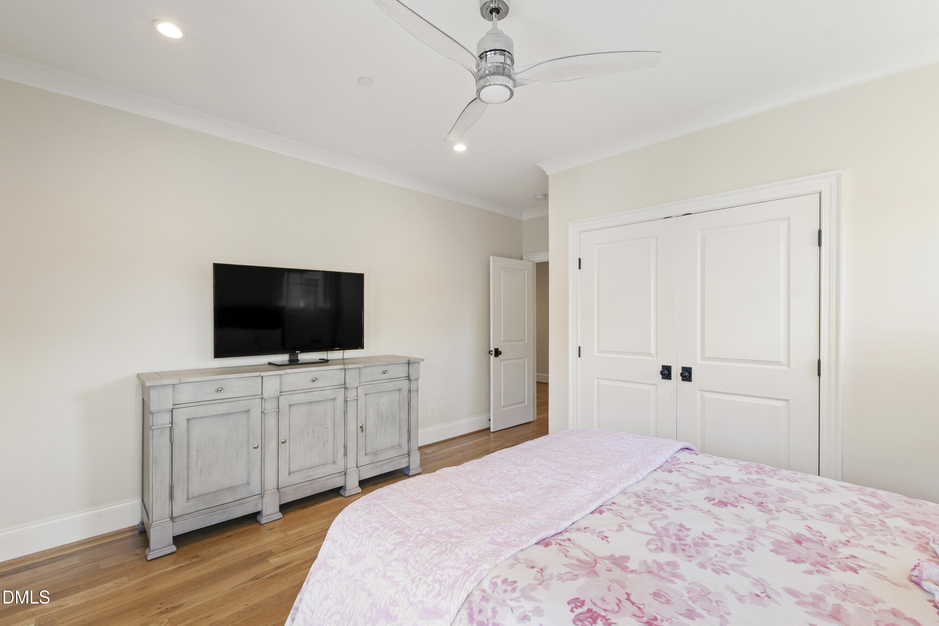 910 Oberlin Road # 101, Raleigh Unit: 101