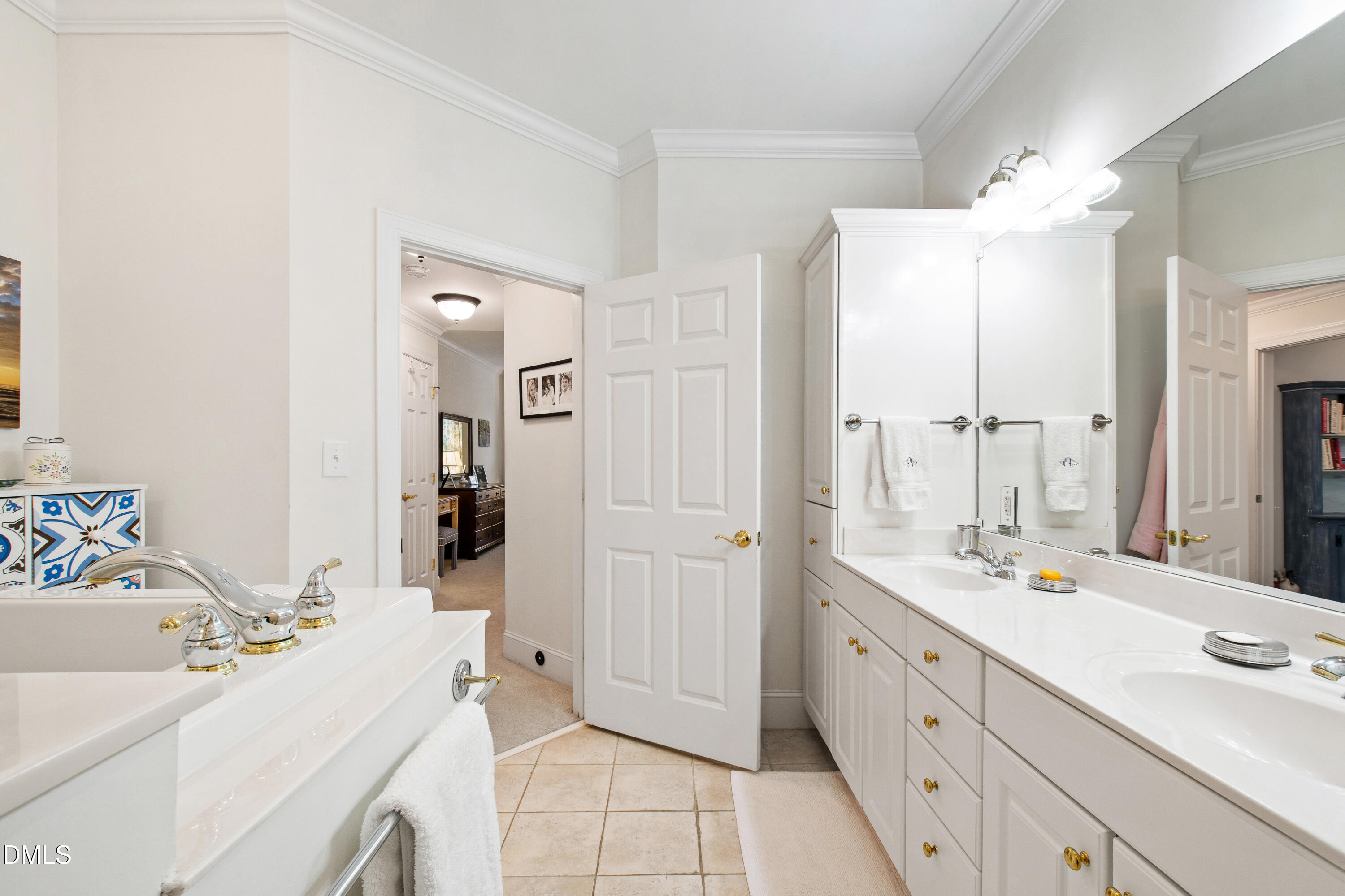 3700 Baron Cooper Pass # 105