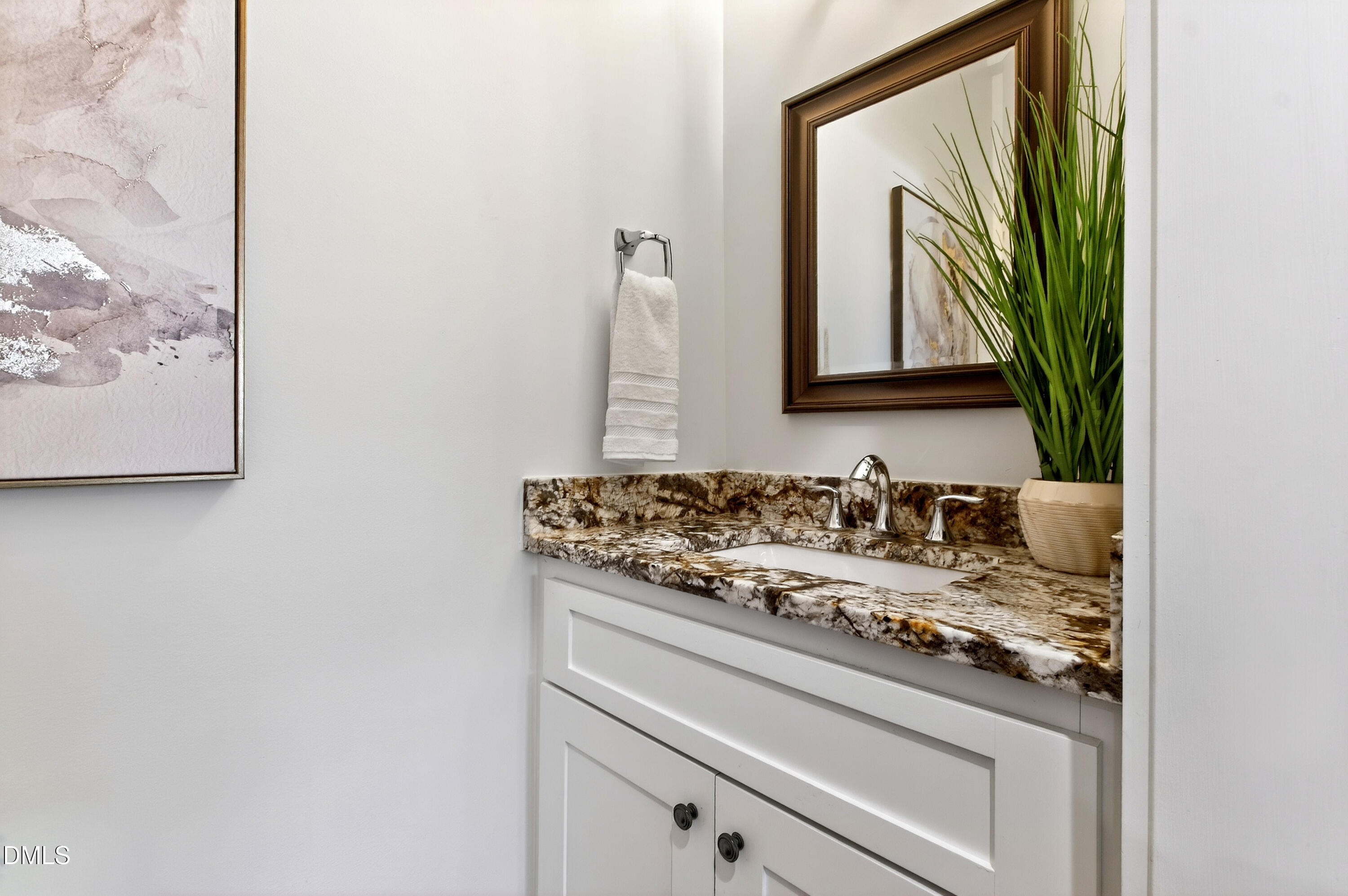 5607 Lambshire Drive