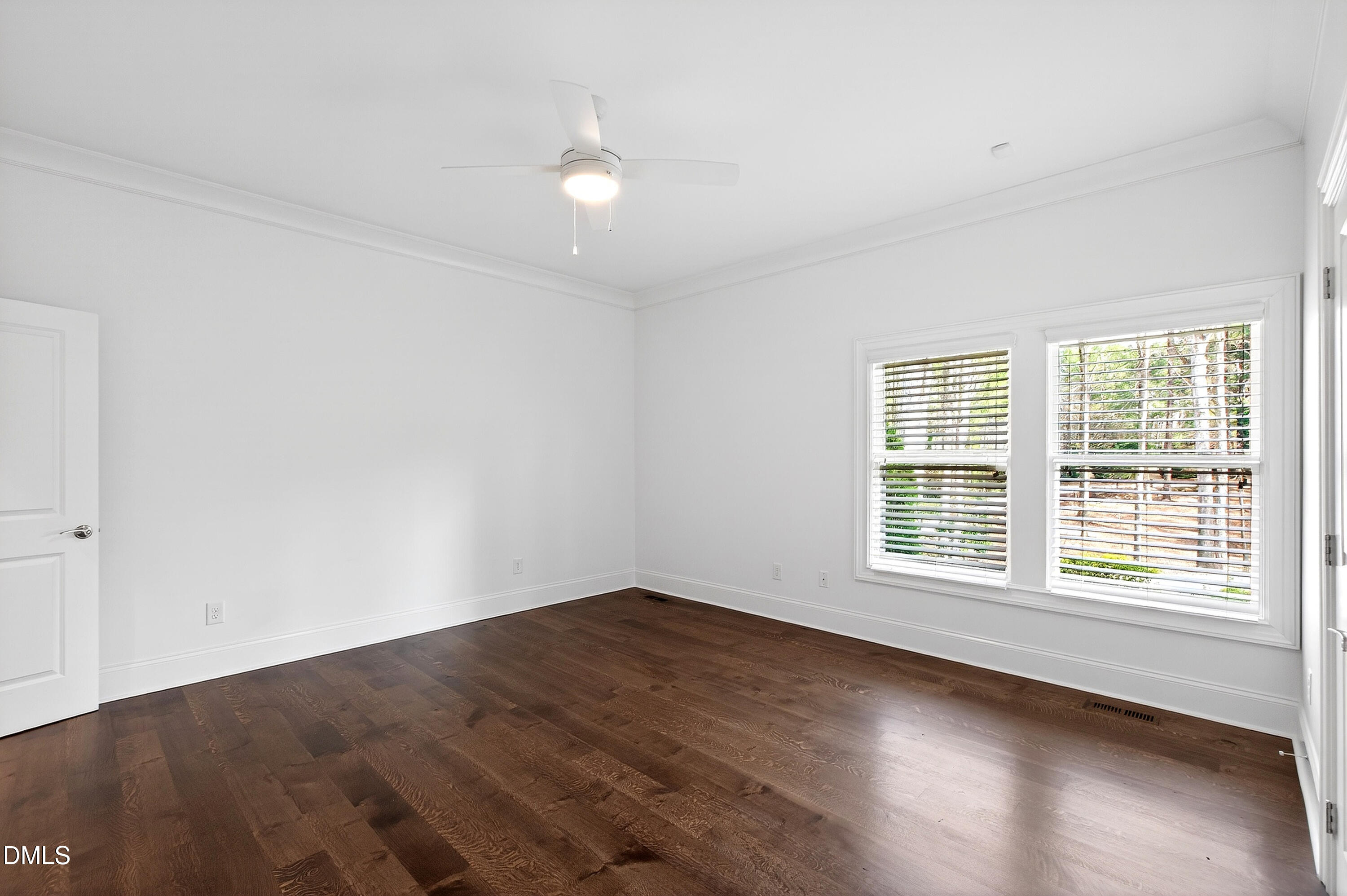 5607 Lambshire Drive