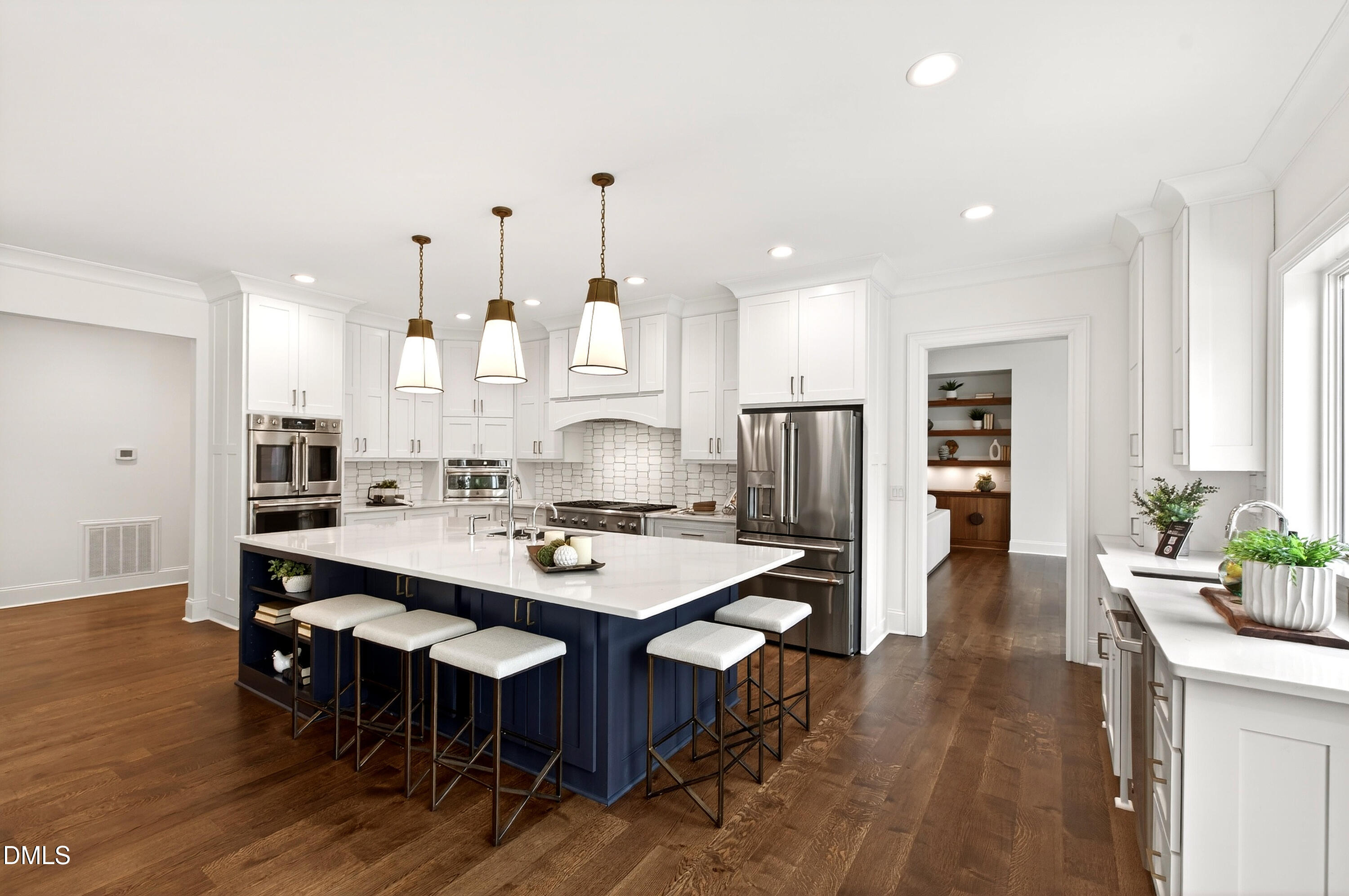 5607 Lambshire Drive