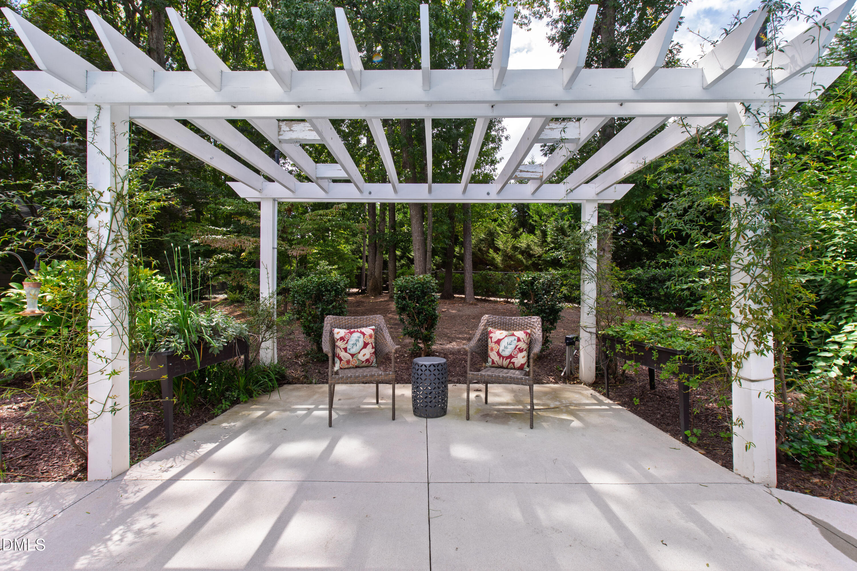 5607 Lambshire Drive