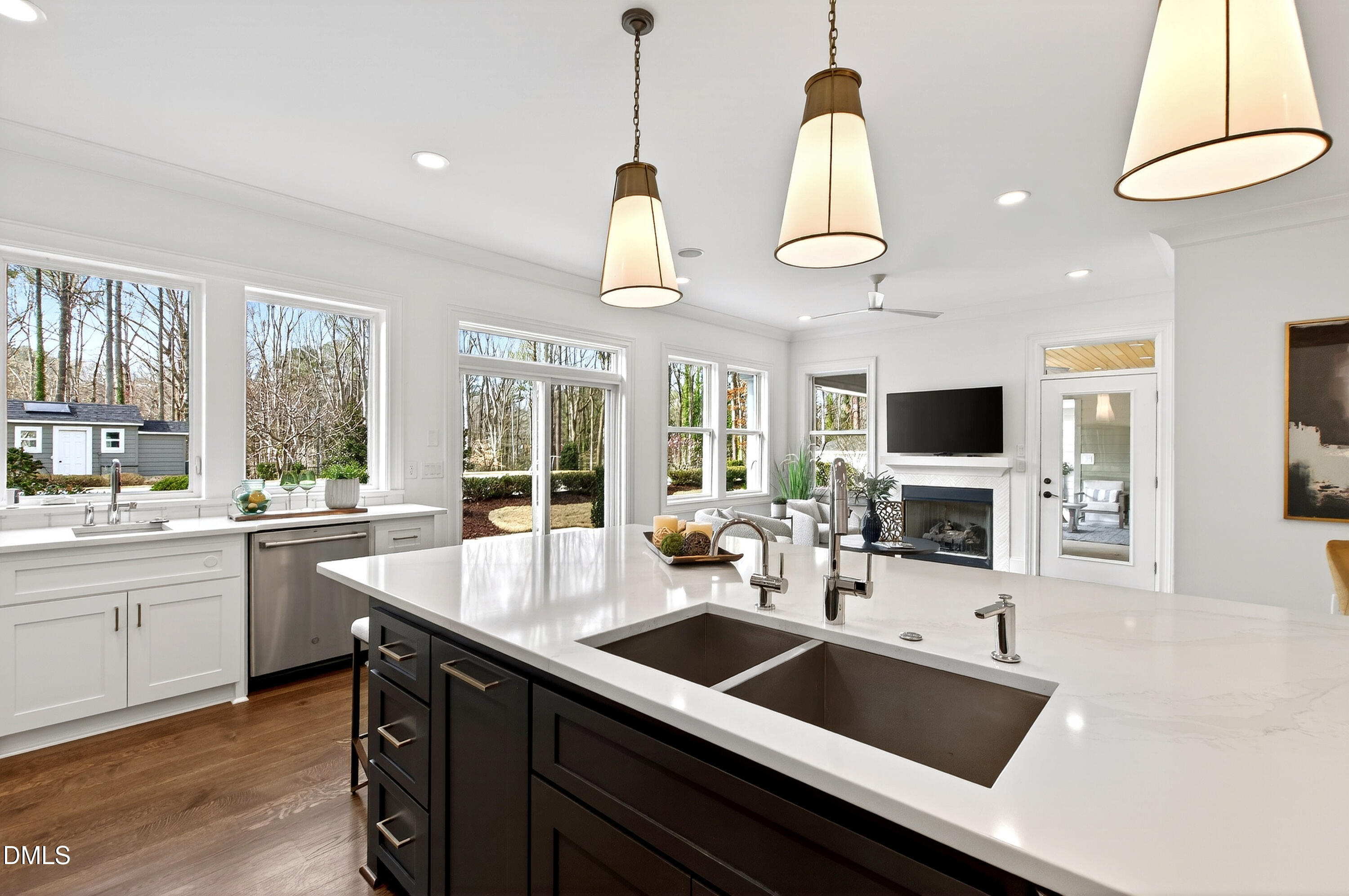 5607 Lambshire Drive