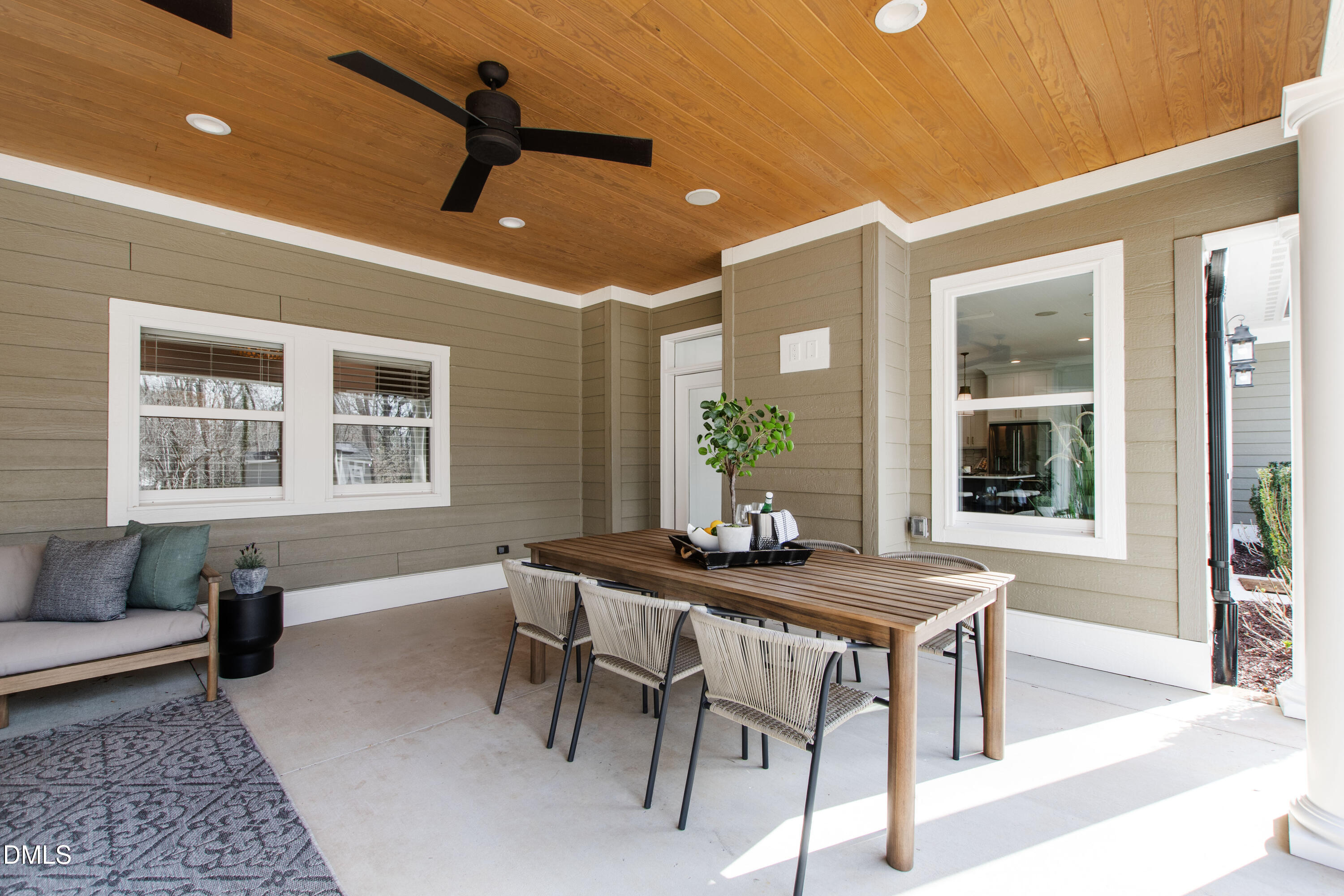 5607 Lambshire Drive