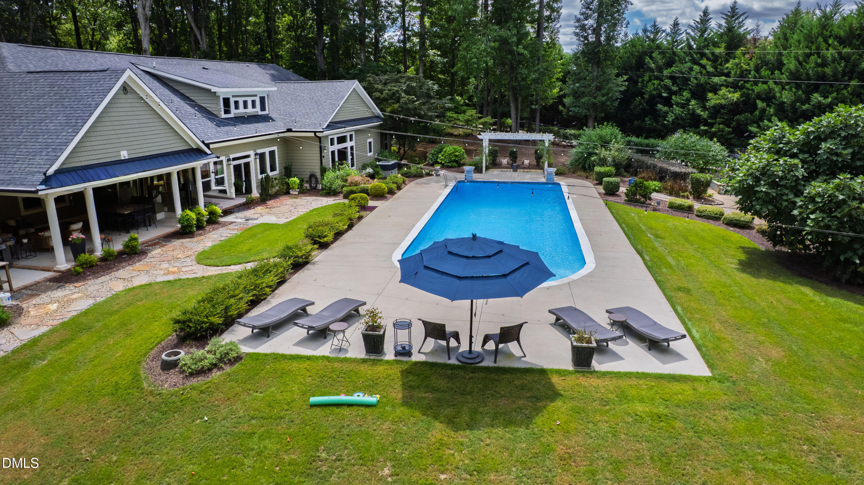 5607 Lambshire Drive