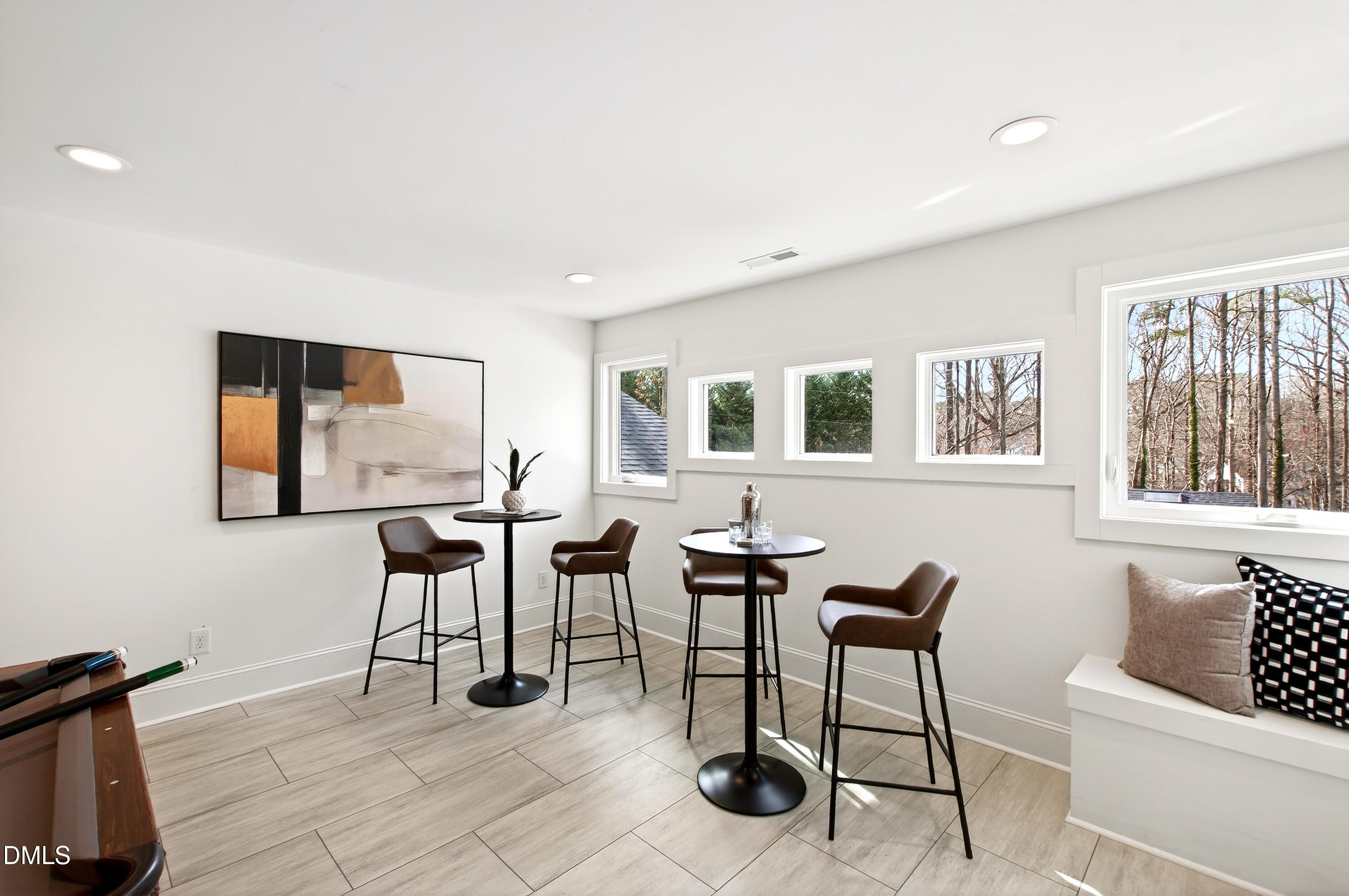 5607 Lambshire Drive