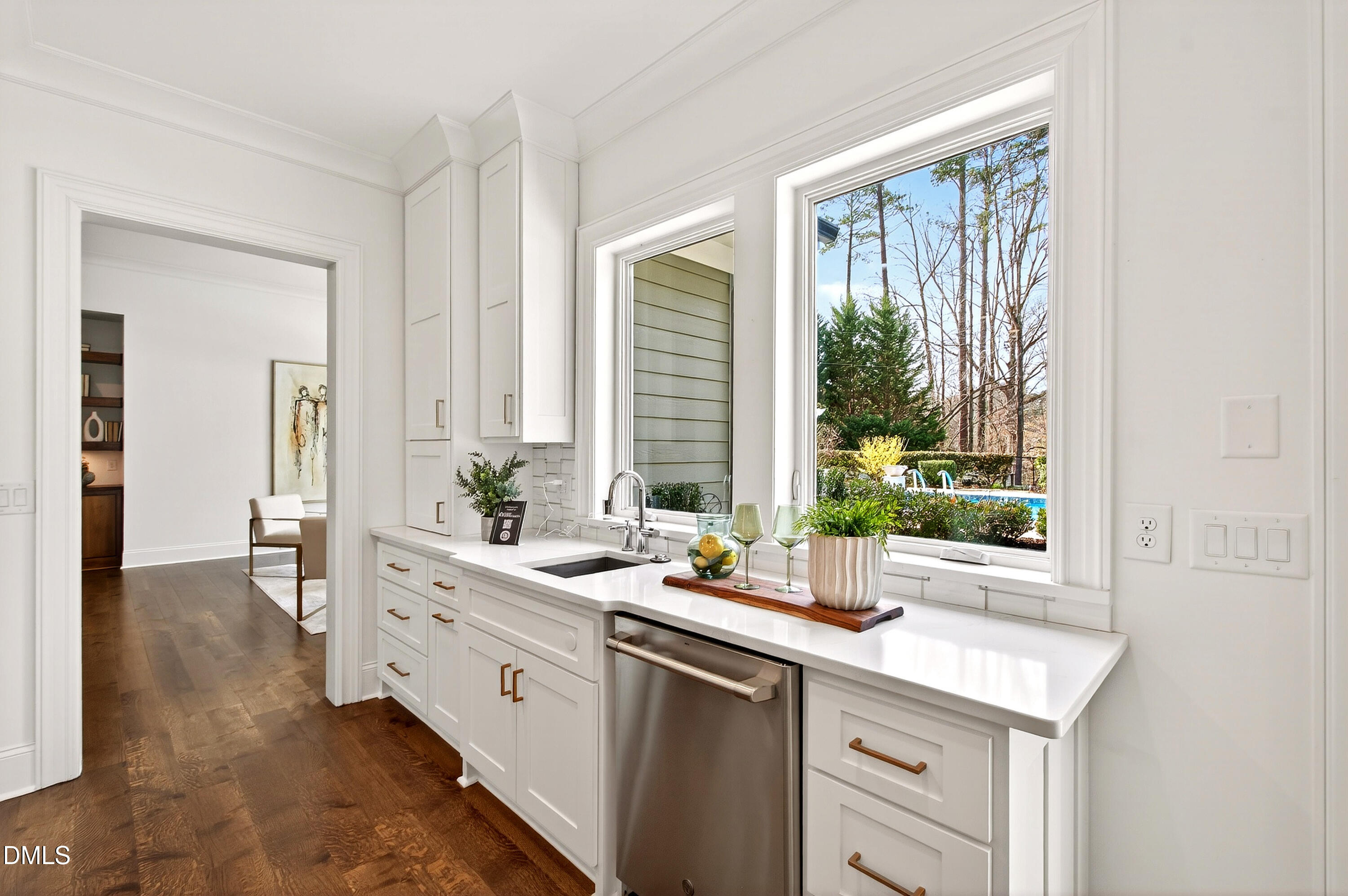 5607 Lambshire Drive