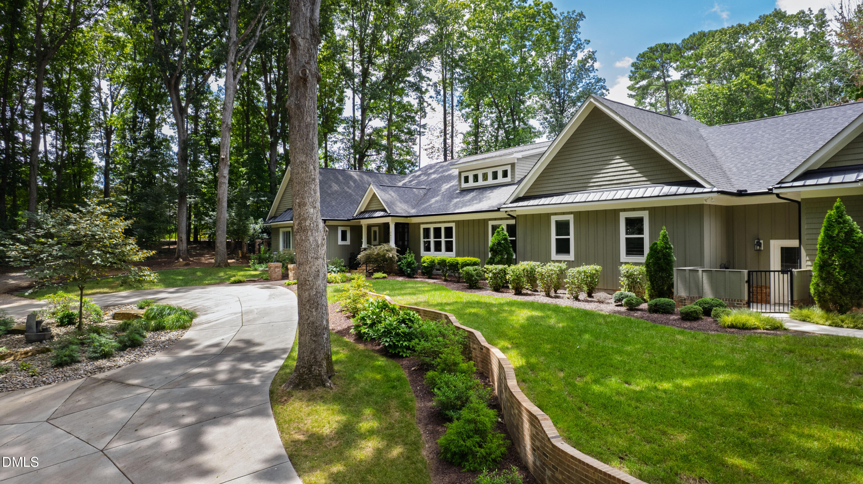 5607 Lambshire Drive