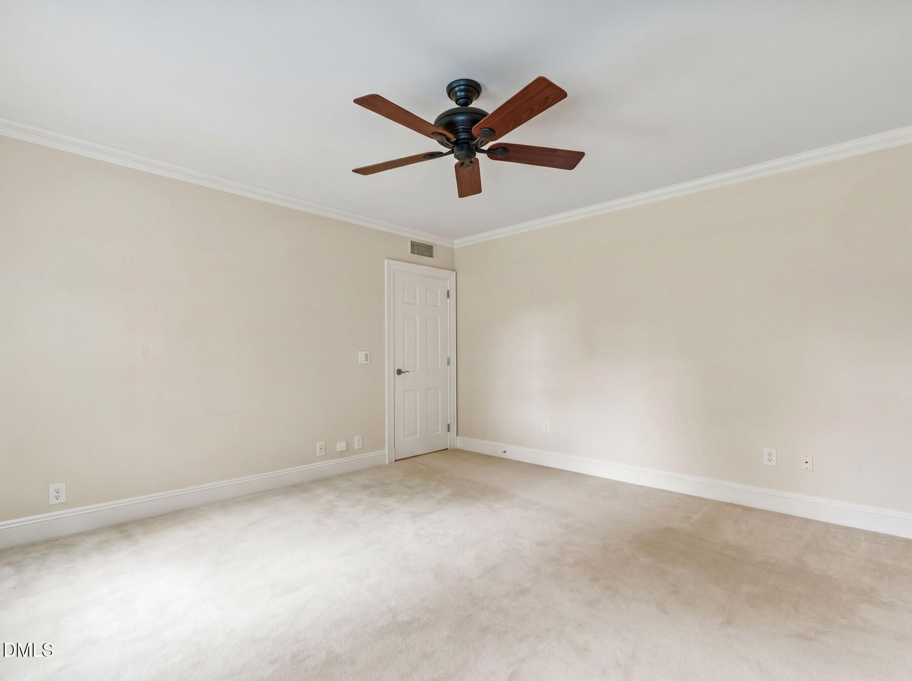 820 Kenmore Road