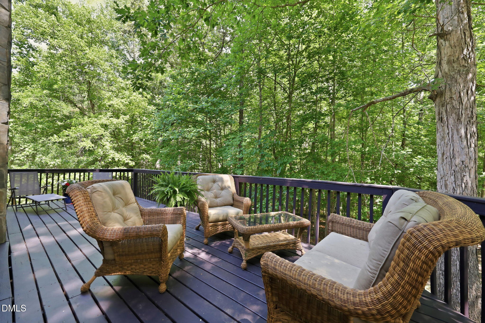 215 E Deer Run