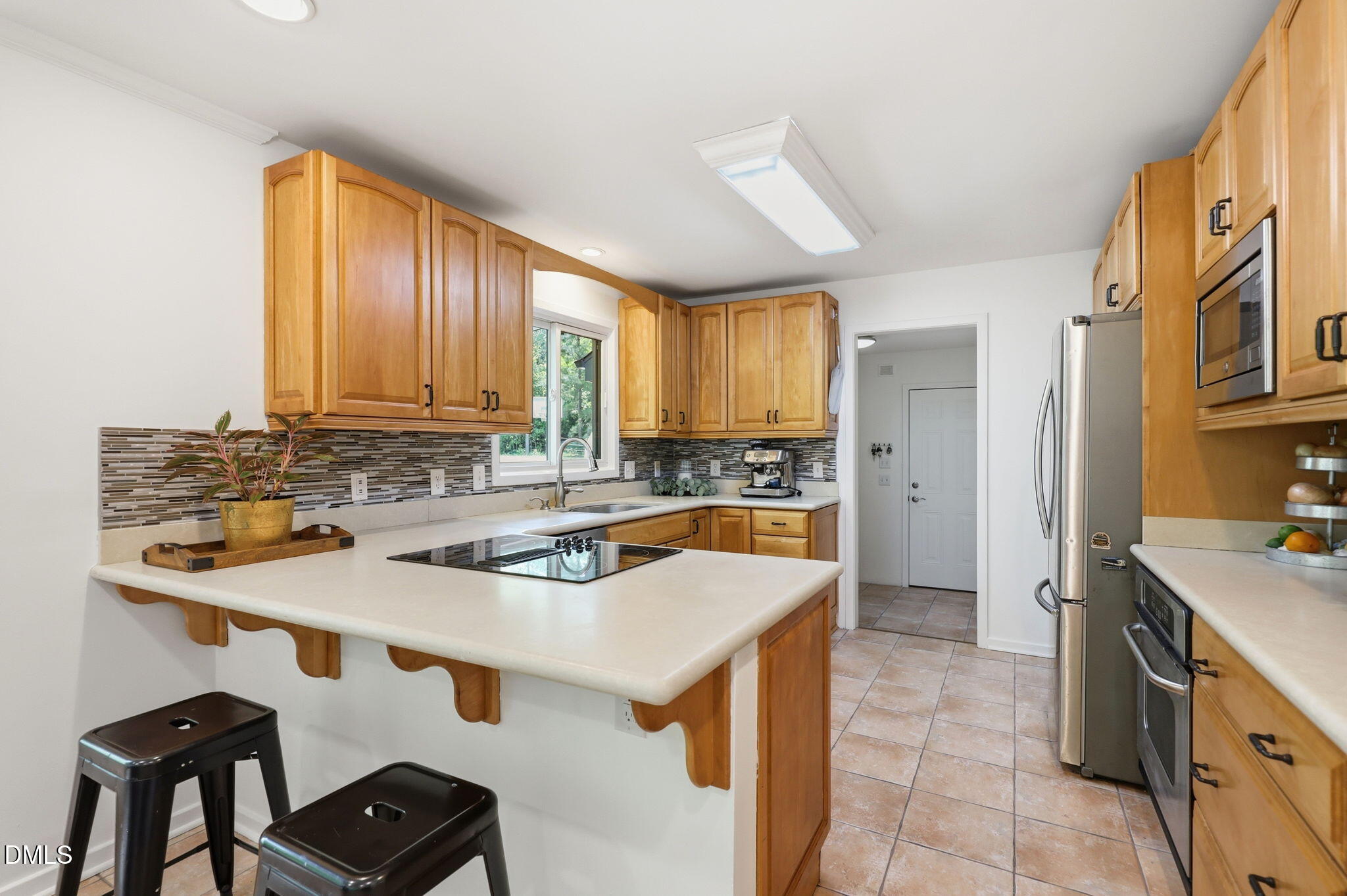 215 E Deer Run