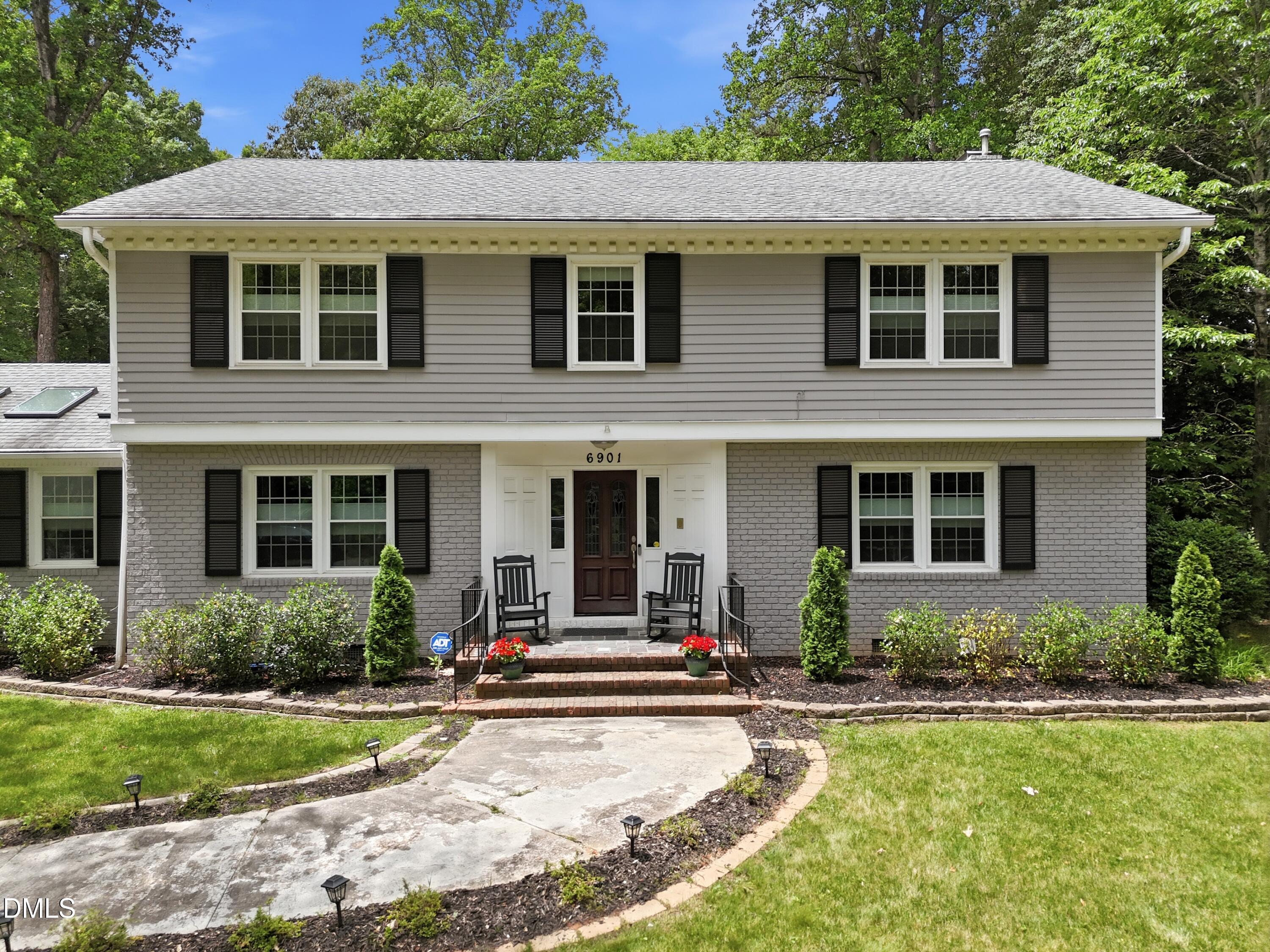6901 Woodmere Drive