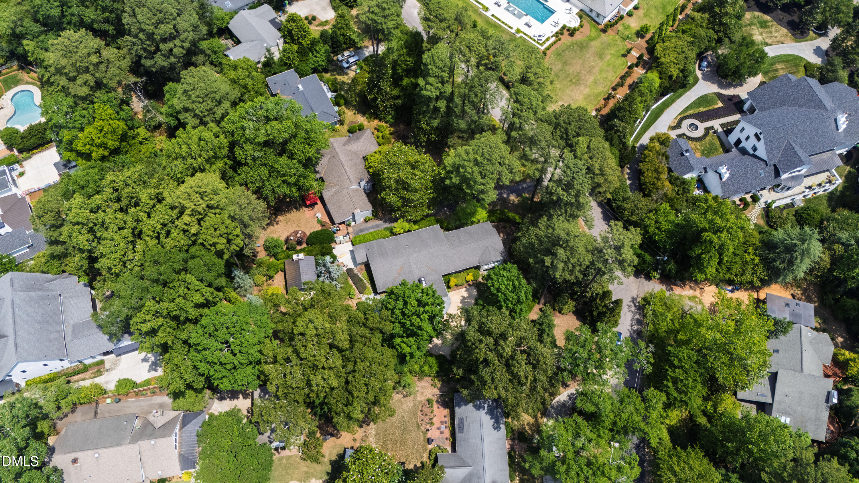 2751 Toxey Drive