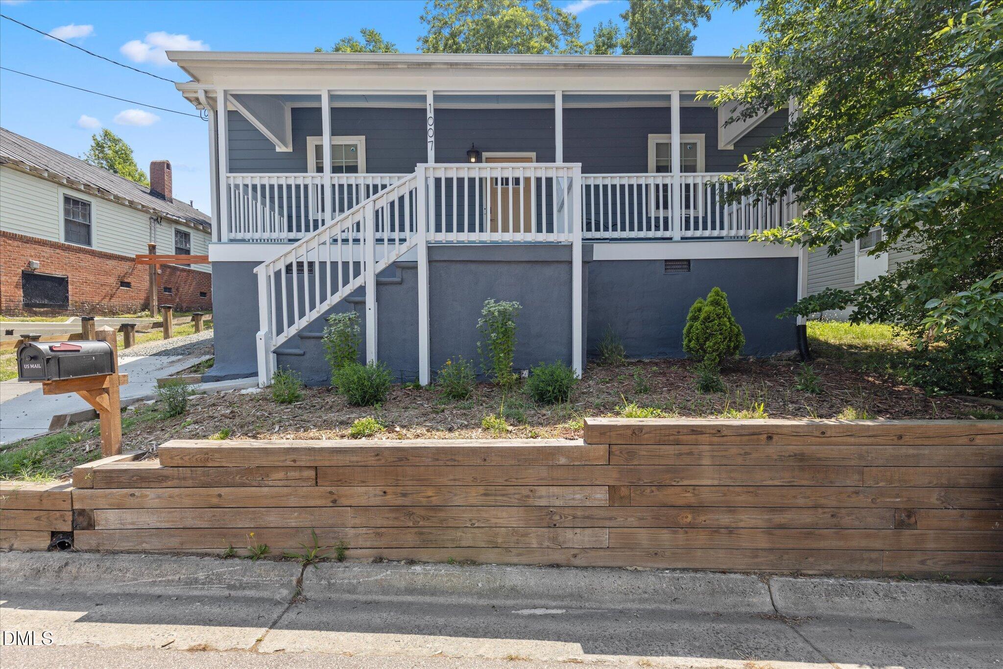 1007 Rosedale Avenue