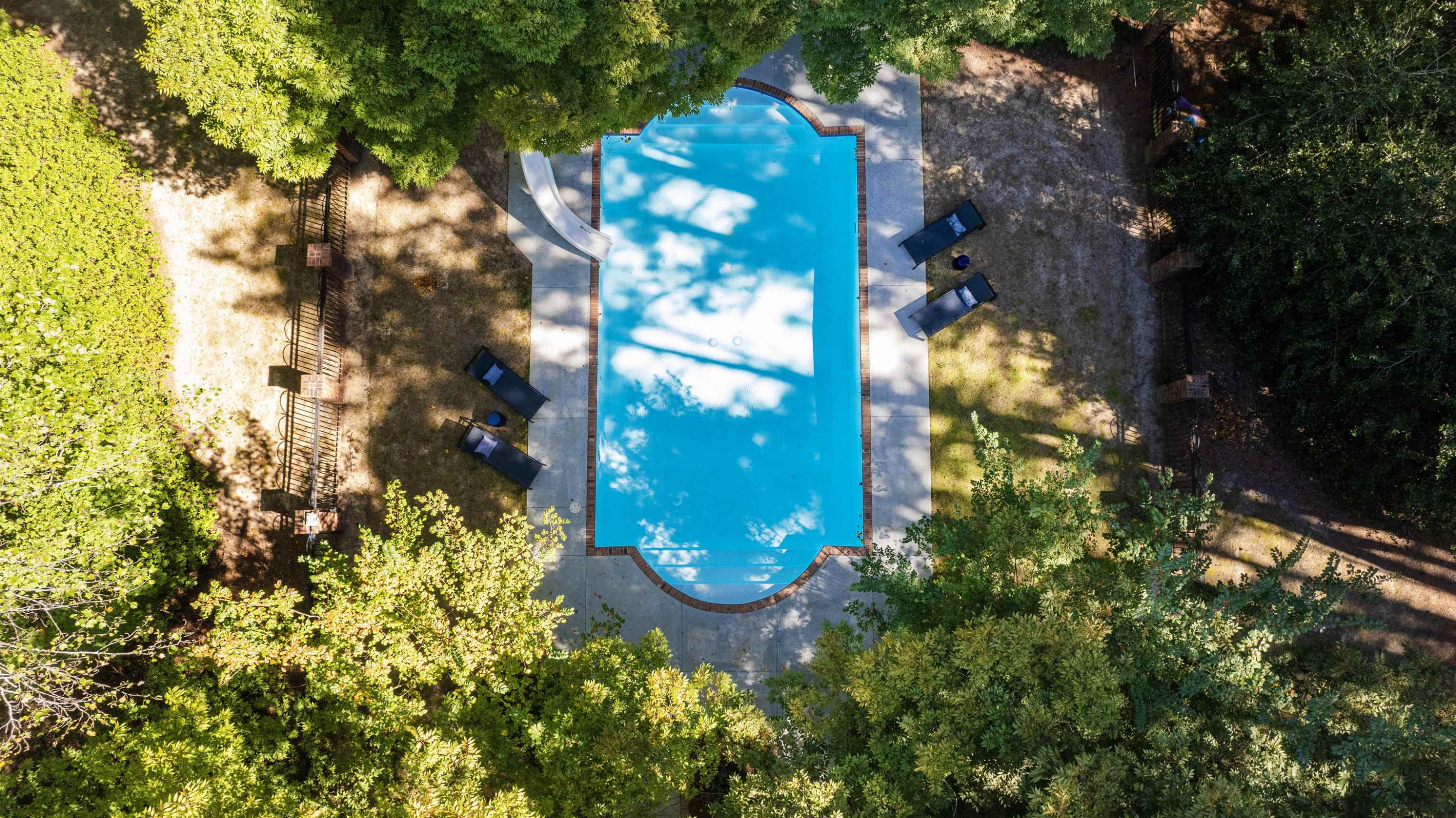 104 Marseille Place
