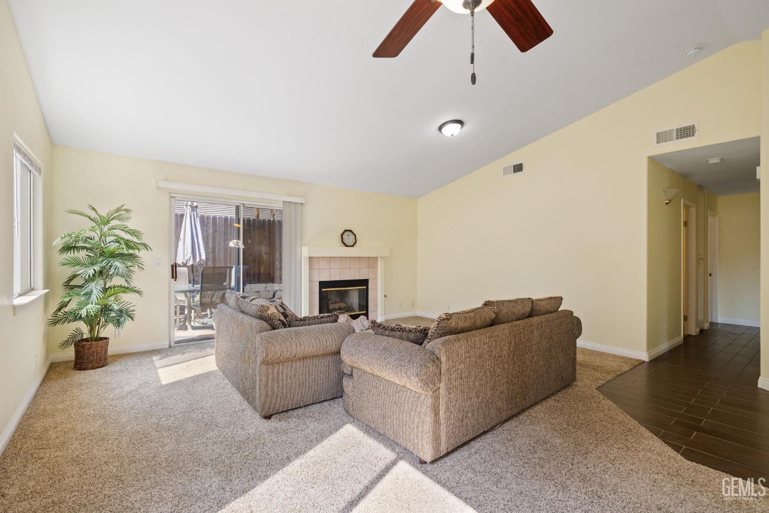 3213 Chuckwagon Street