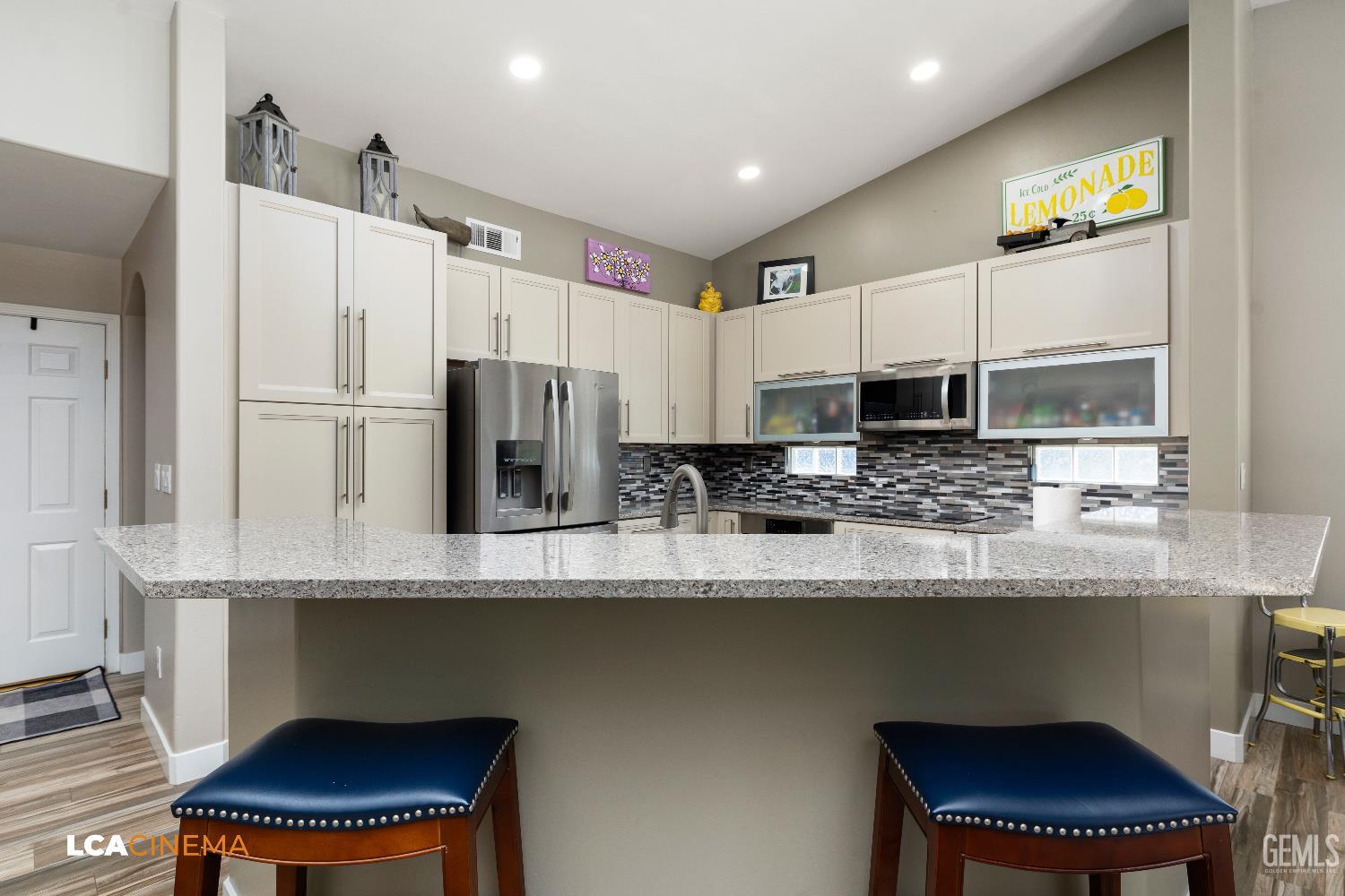 1515 English Fry Street