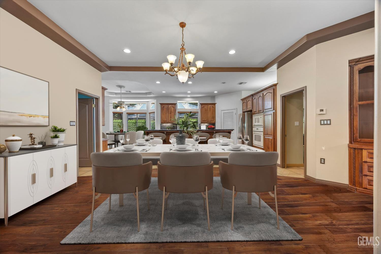 1806 Briercliff Court