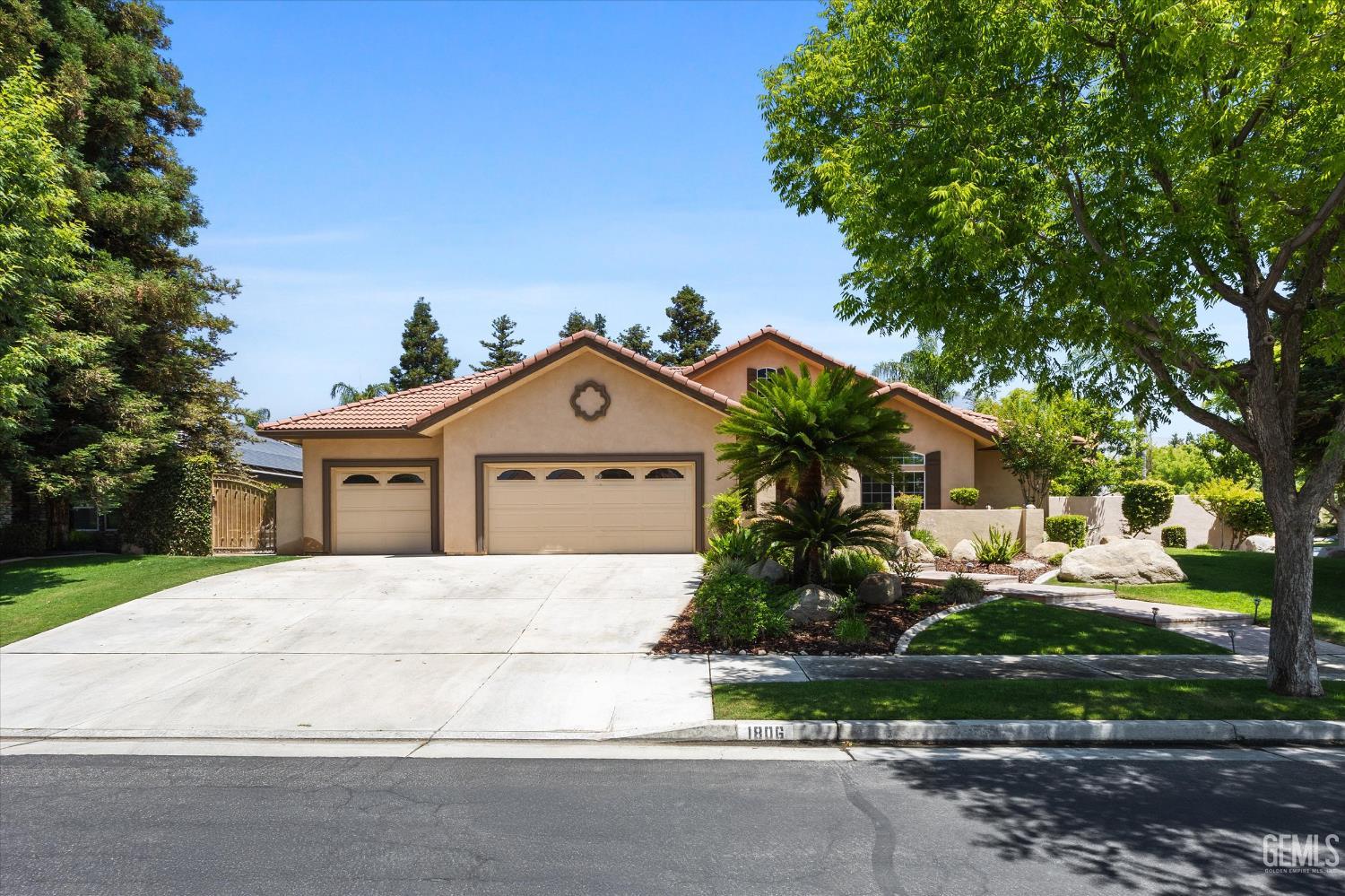 1806 Briercliff Court