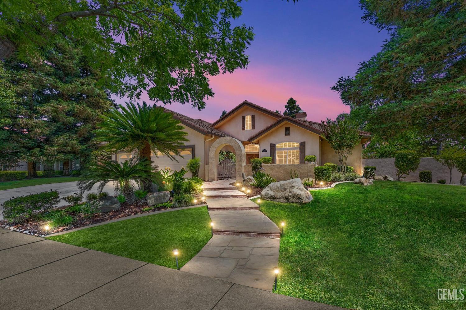 1806 Briercliff Court