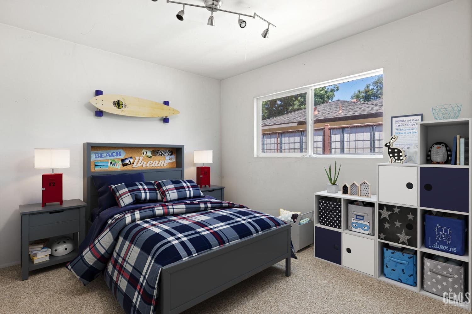 1601 University Avenue