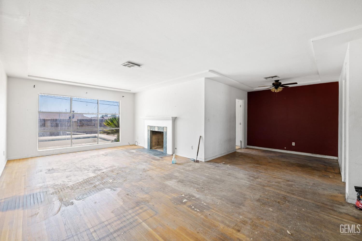 1601 University Avenue
