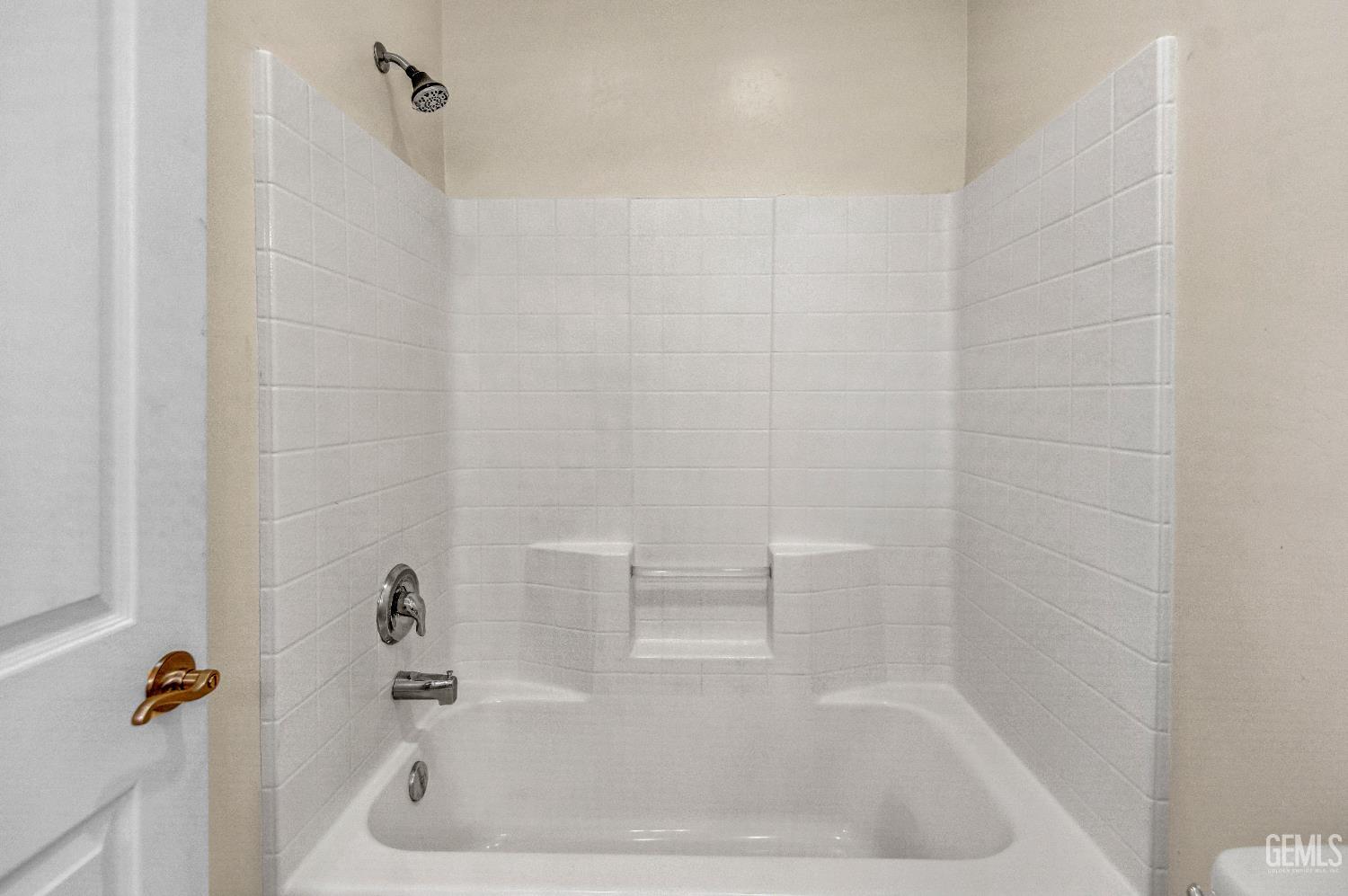 1808 Delacorte Dr