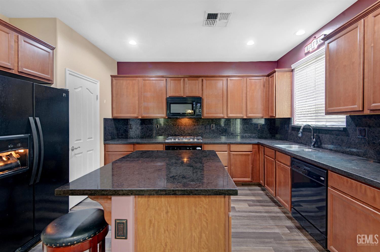 1808 Delacorte Dr