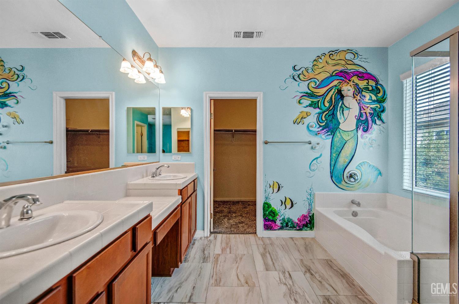 1808 Delacorte Dr