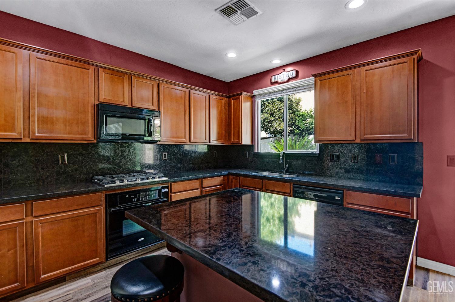 1808 Delacorte Dr