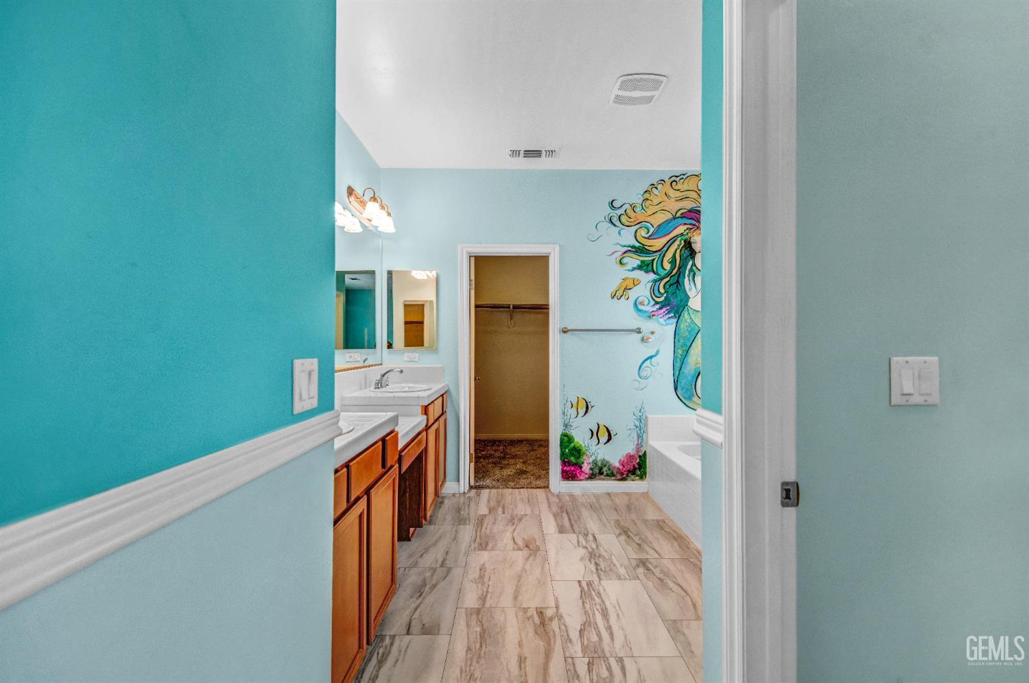 1808 Delacorte Dr