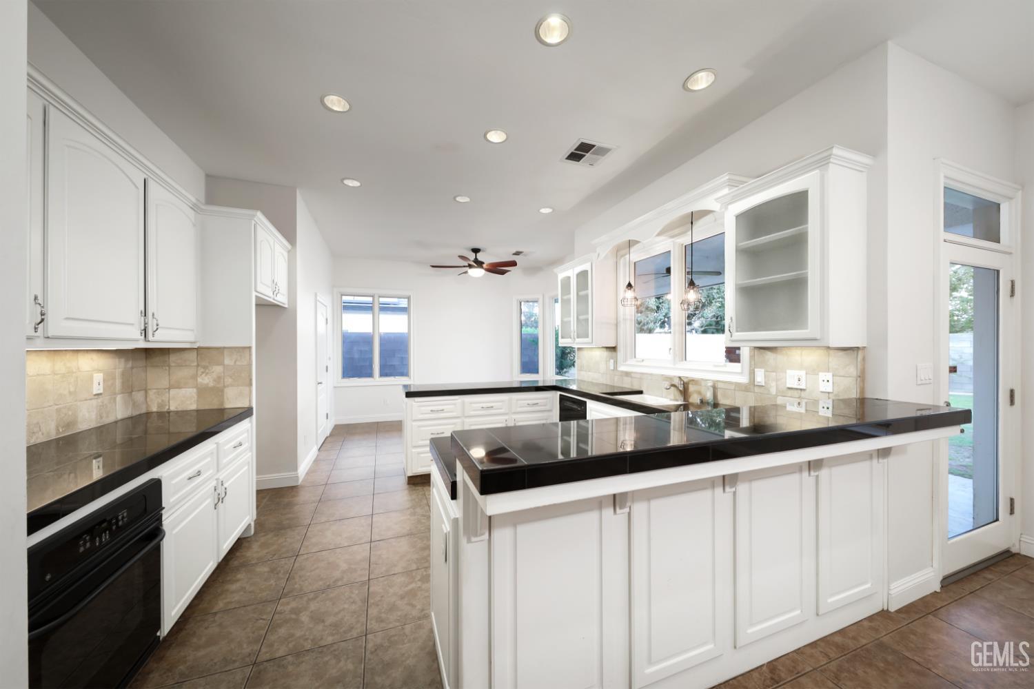 15803 Screaming Eagle Avenue