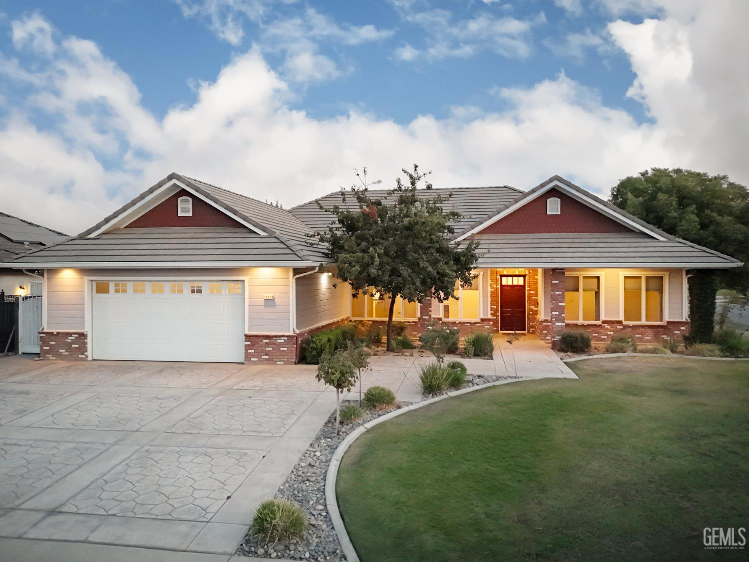 15803 Screaming Eagle Avenue