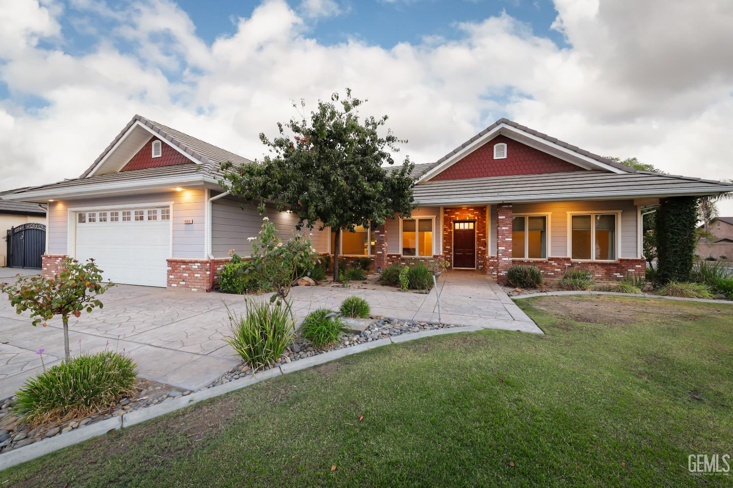 15803 Screaming Eagle Avenue