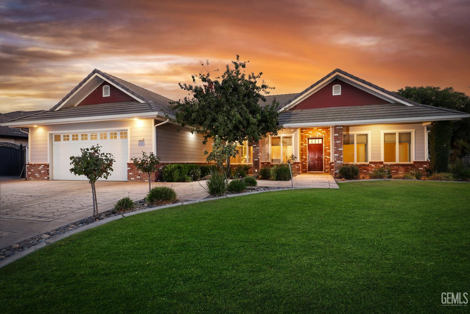 15803 Screaming Eagle Avenue