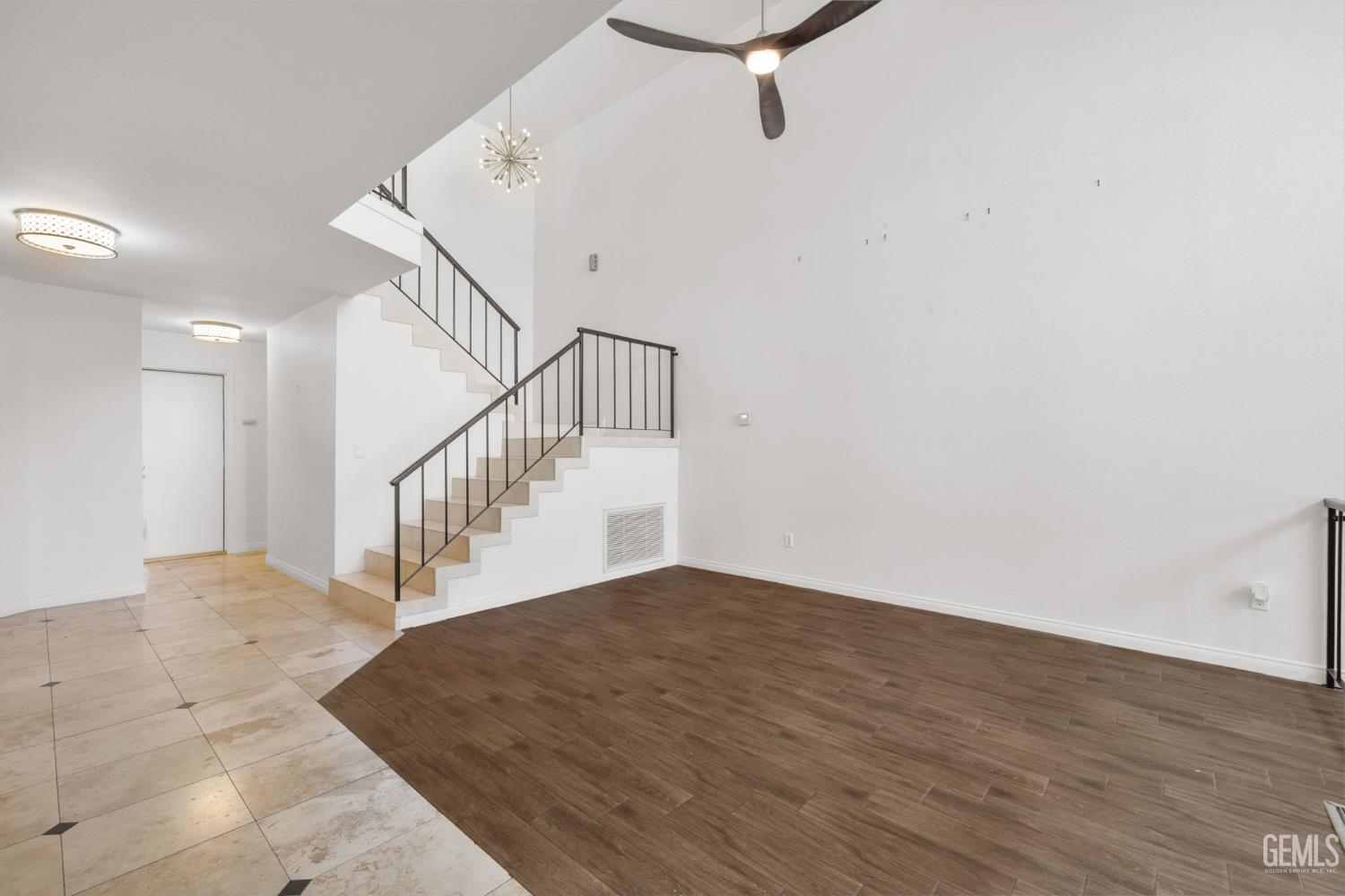 2323 Easthills Drive Unit: 65