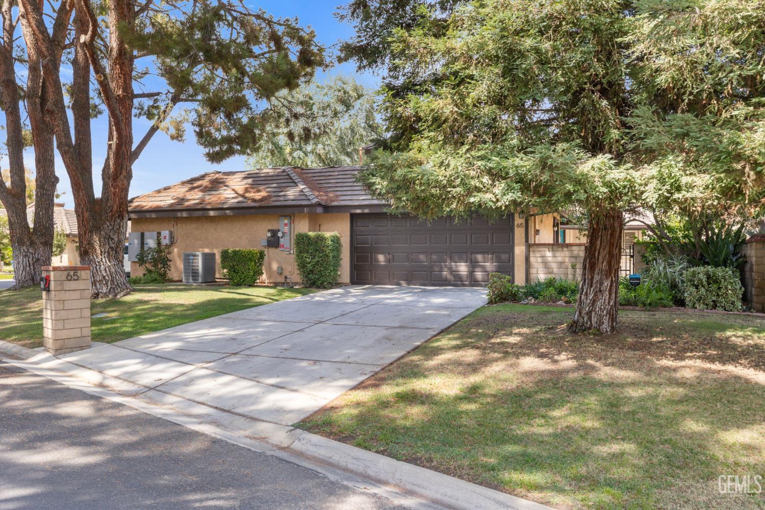2323 Easthills Drive Unit: 65