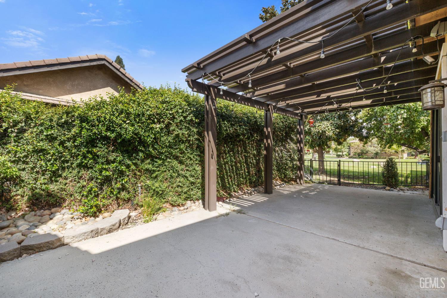 2323 Easthills Drive Unit: 65