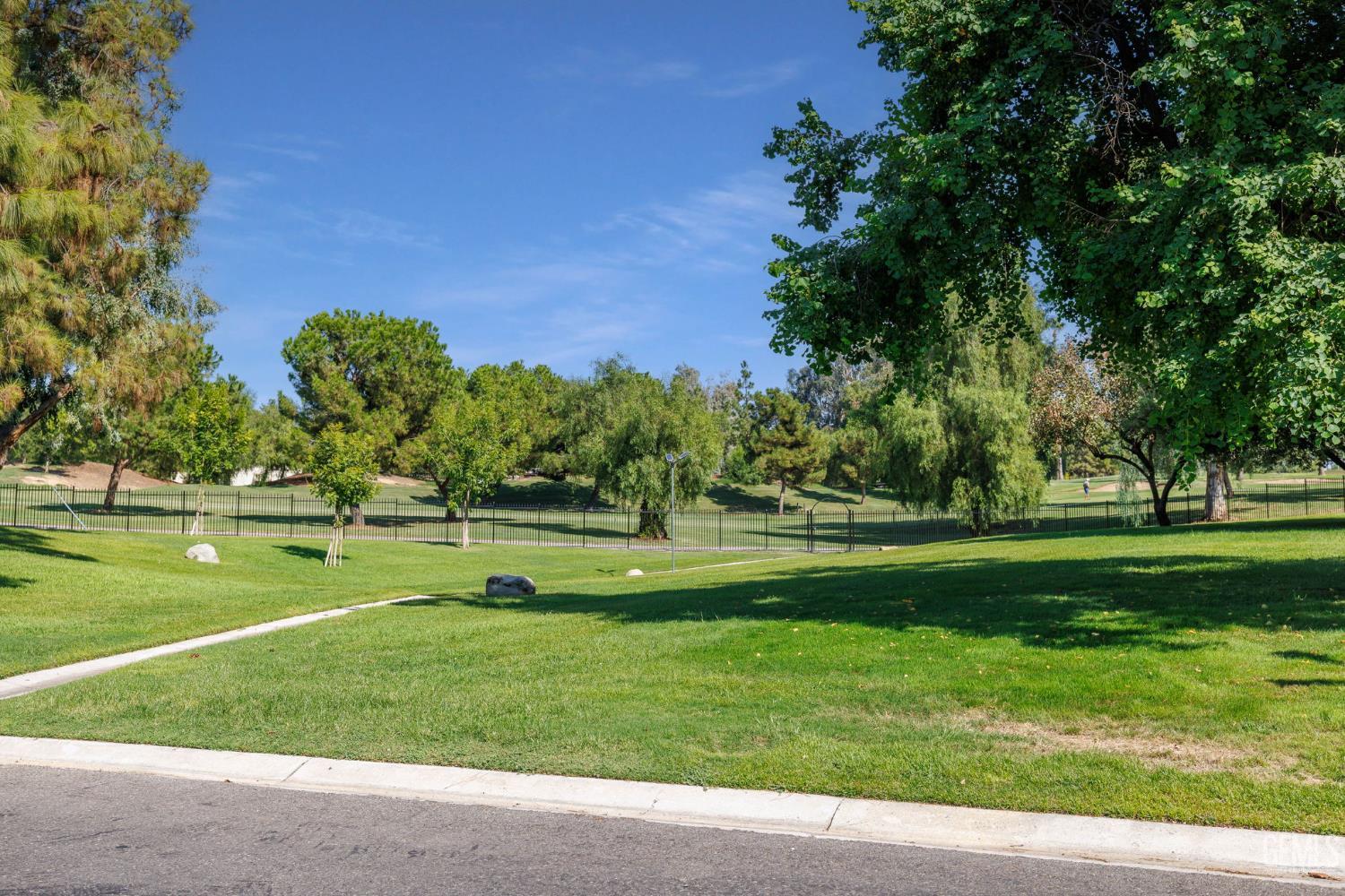 2323 Easthills Drive Unit: 65