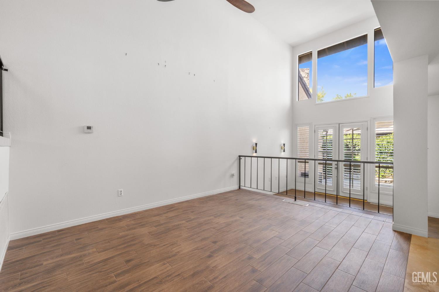 2323 Easthills Drive Unit: 65