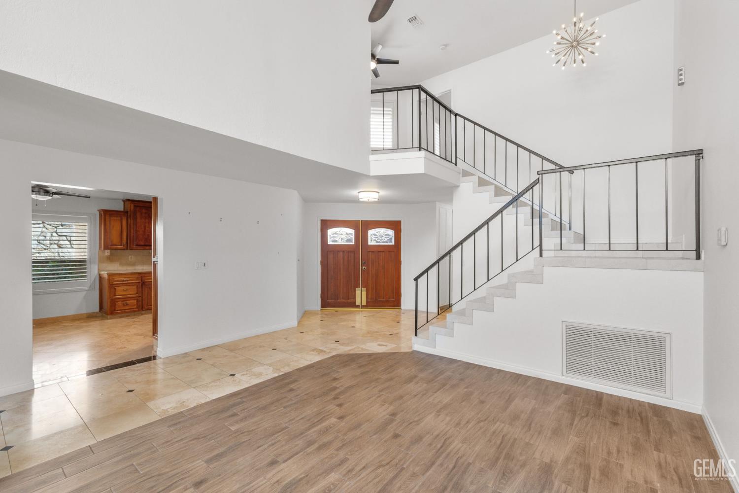 2323 Easthills Drive Unit: 65