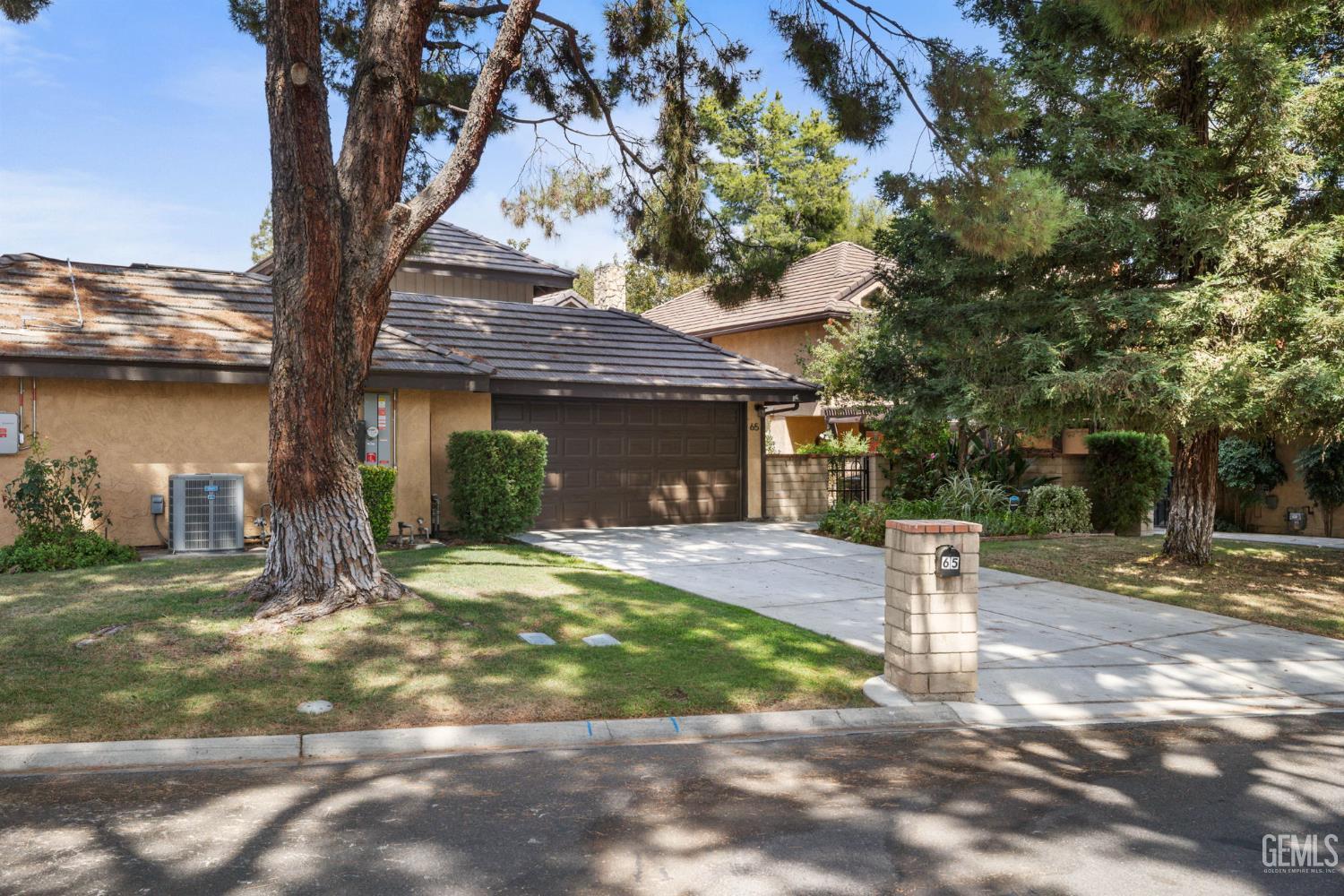 2323 Easthills Drive Unit: 65