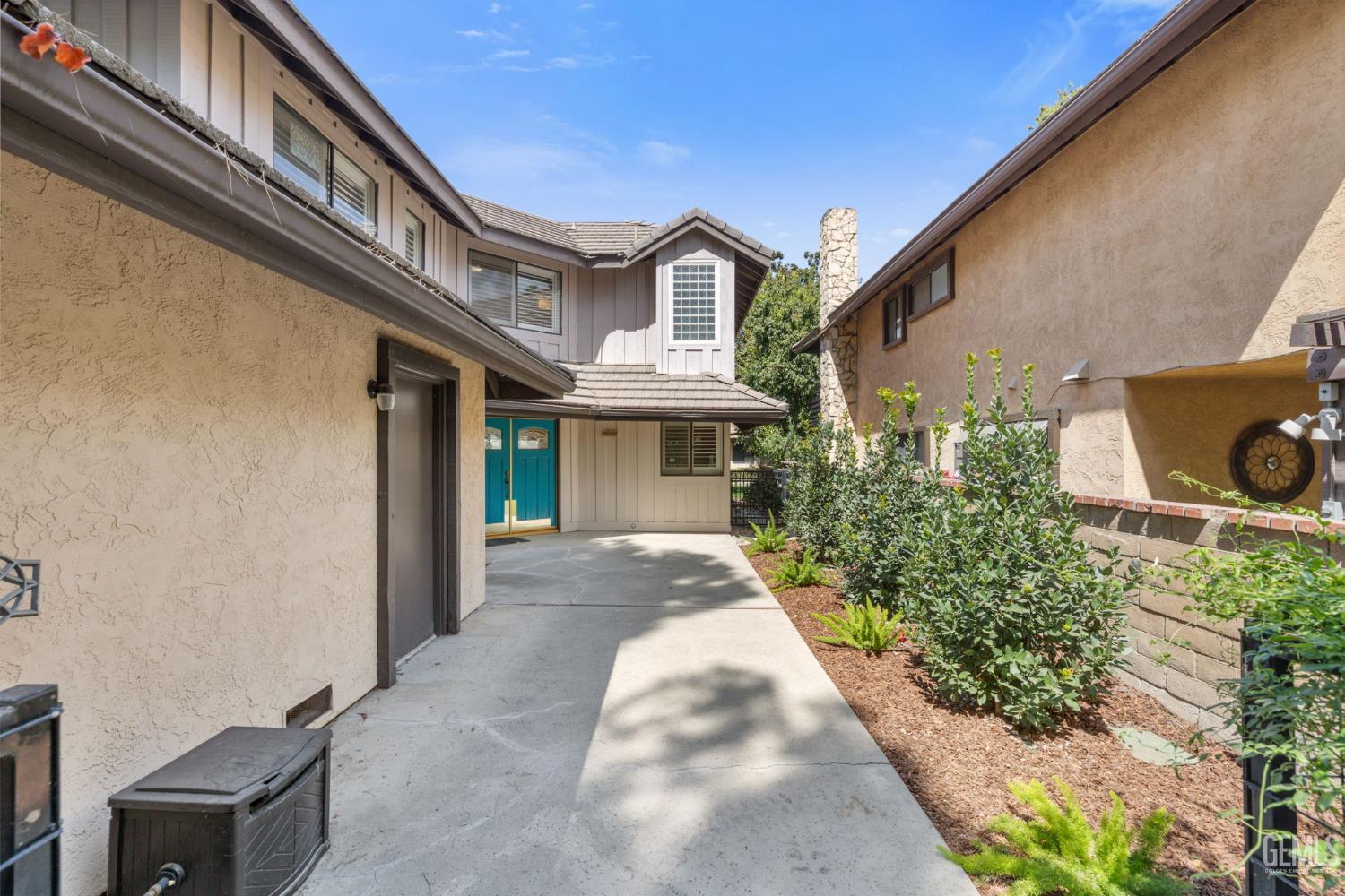 2323 Easthills Drive Unit: 65