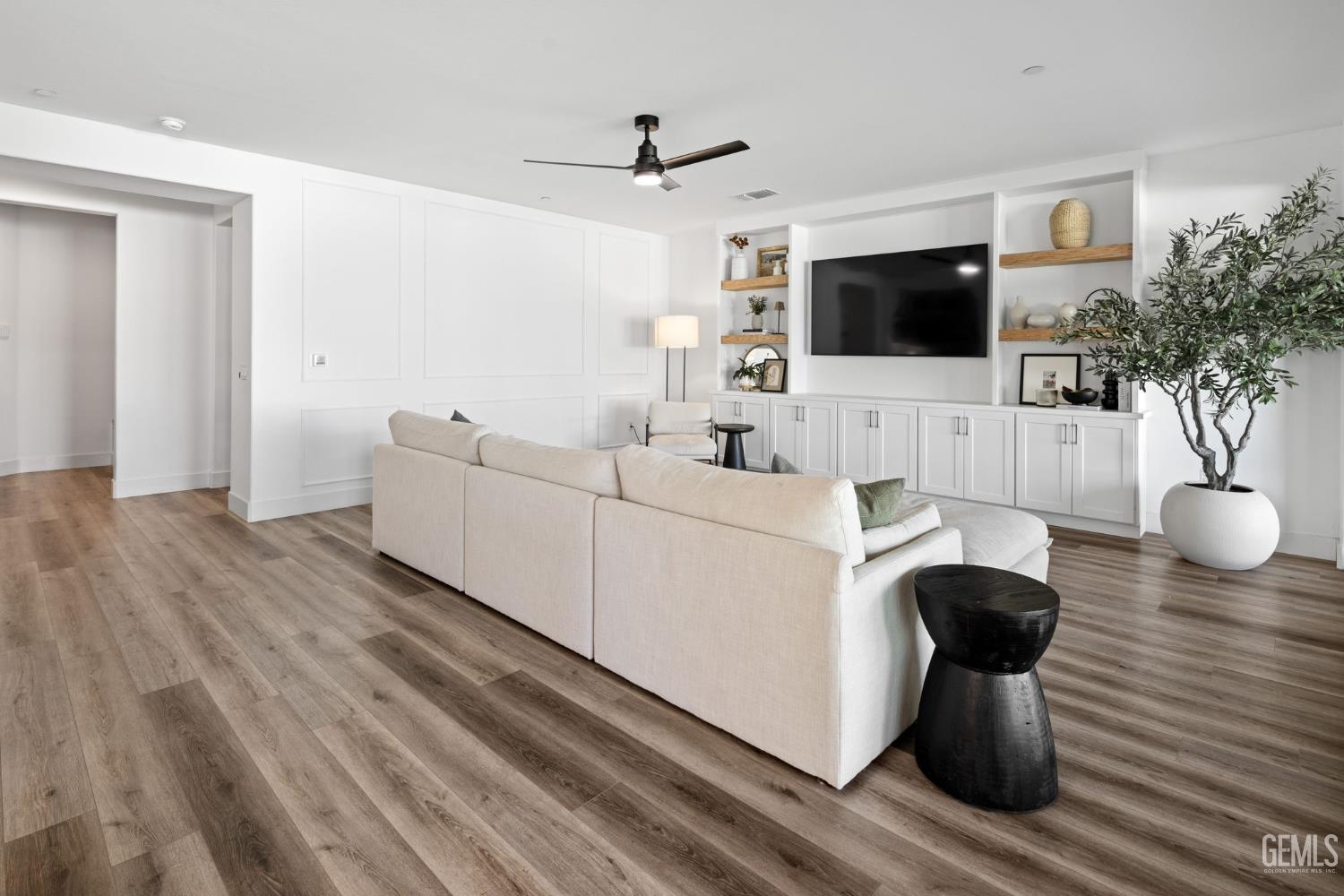 14904 Rutherford Park Avenue