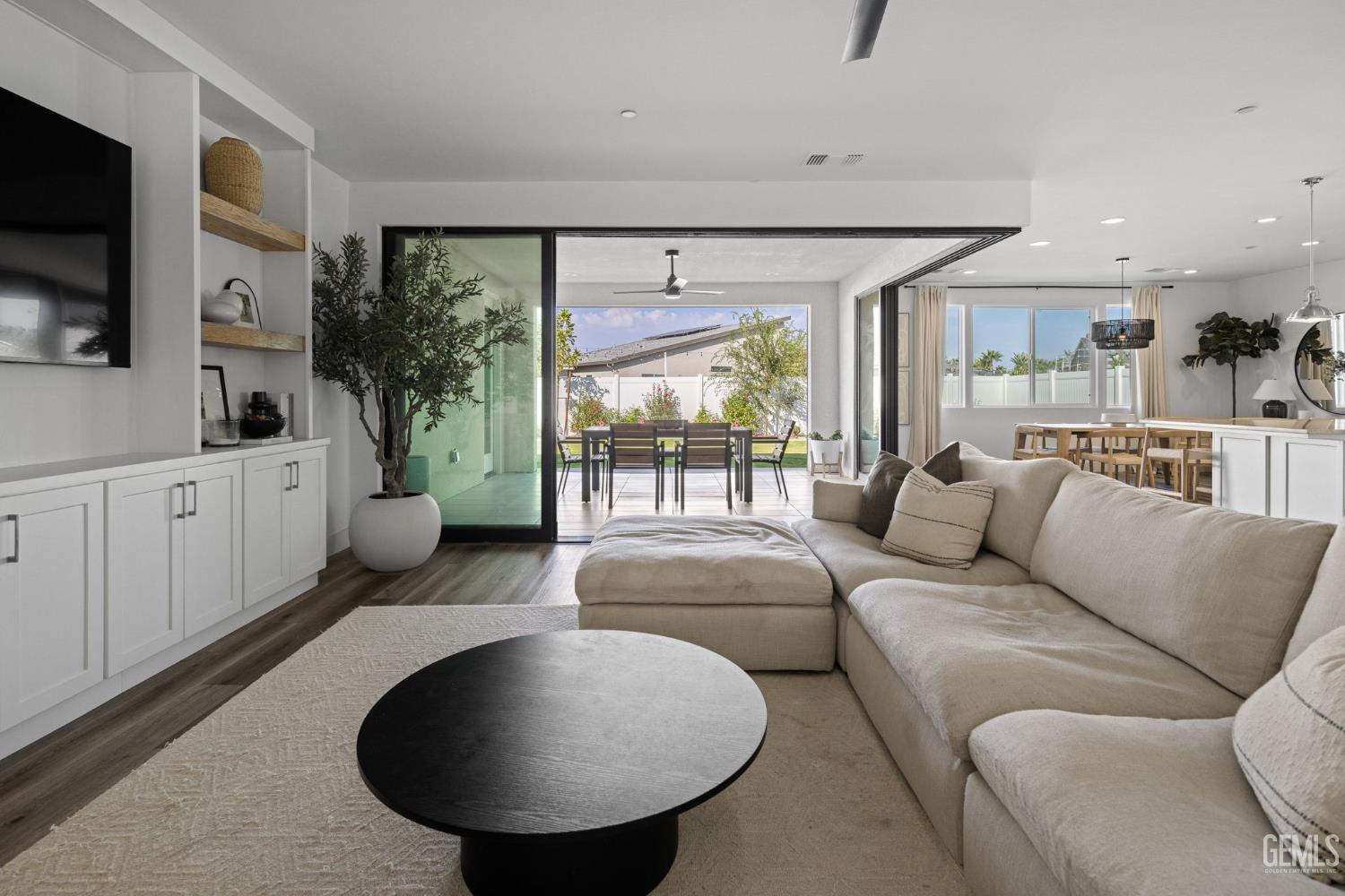 14904 Rutherford Park Avenue