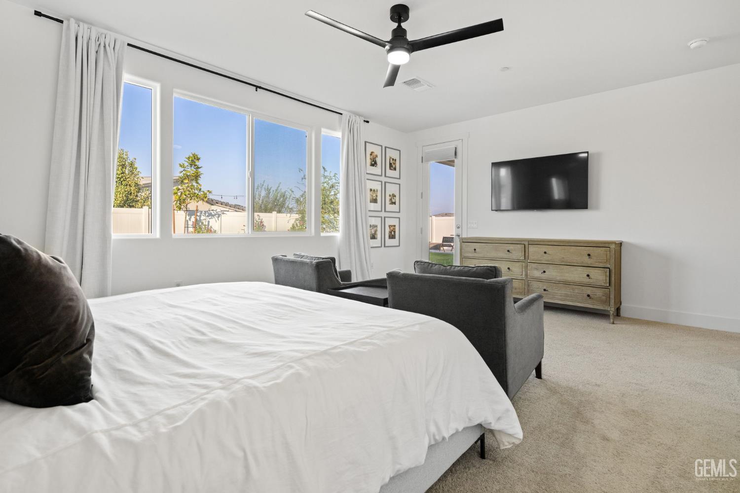 14904 Rutherford Park Avenue